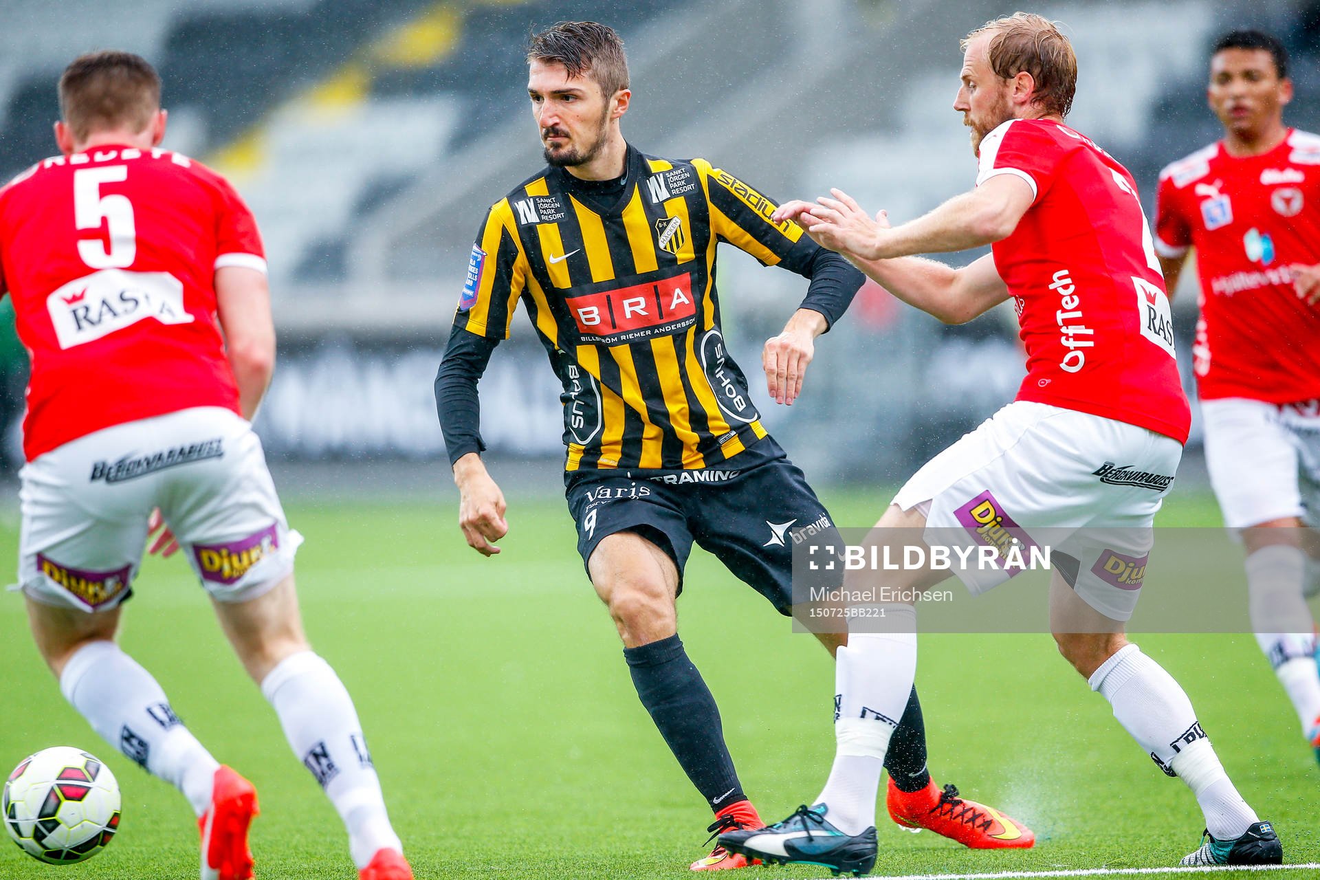 Häckens Dardan Rexhepi och Kalmars Markus Thorbjörnsson