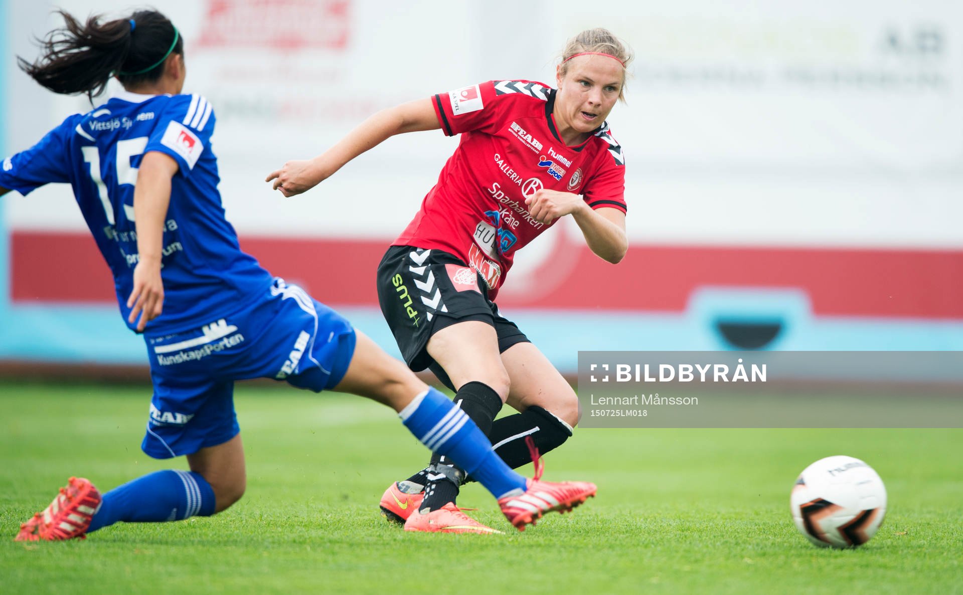 Kristianstads Therese Ivarsson och Vittsjös Michelle Pao i