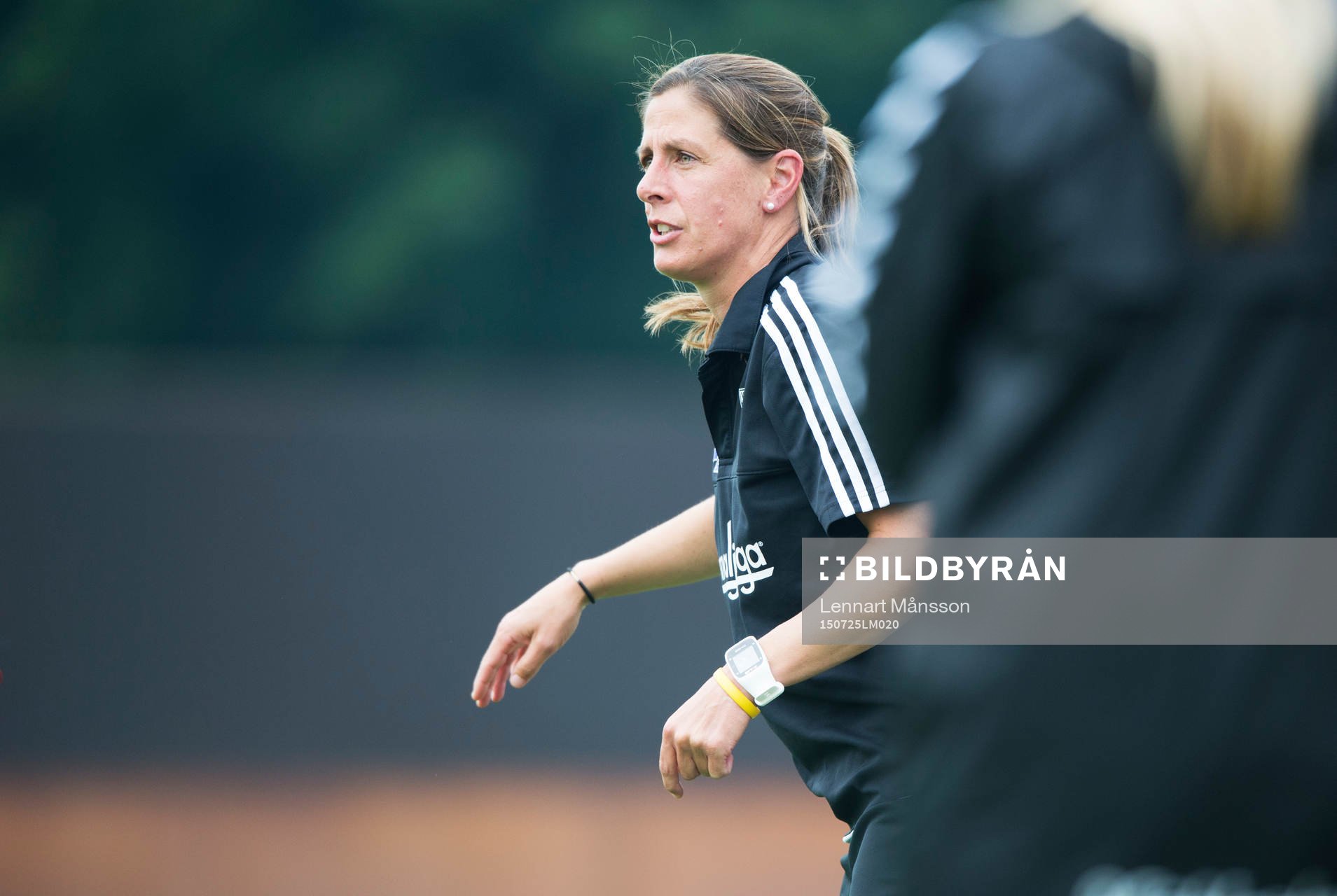 Vittsjös tränare Denise Reddy i matchen i damallsvenskan