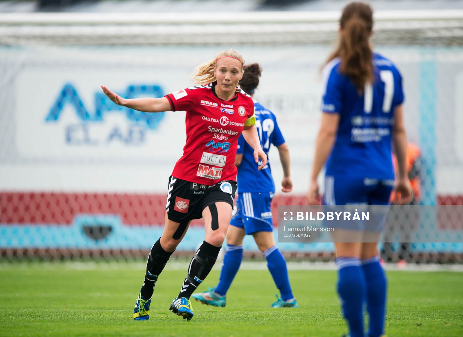 Kristianstads Margret Lara Vidarsdottir har gjort 1-0 och