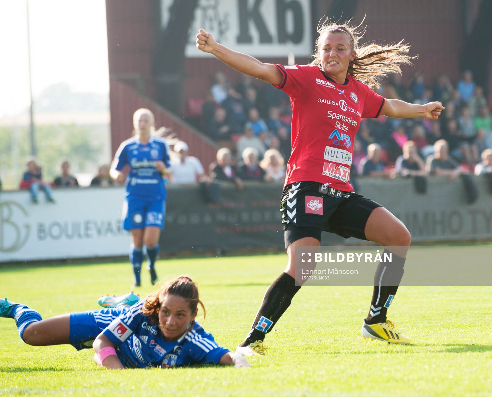 Kristianstads Olivia Welin har gjort 3-0 och jublar i