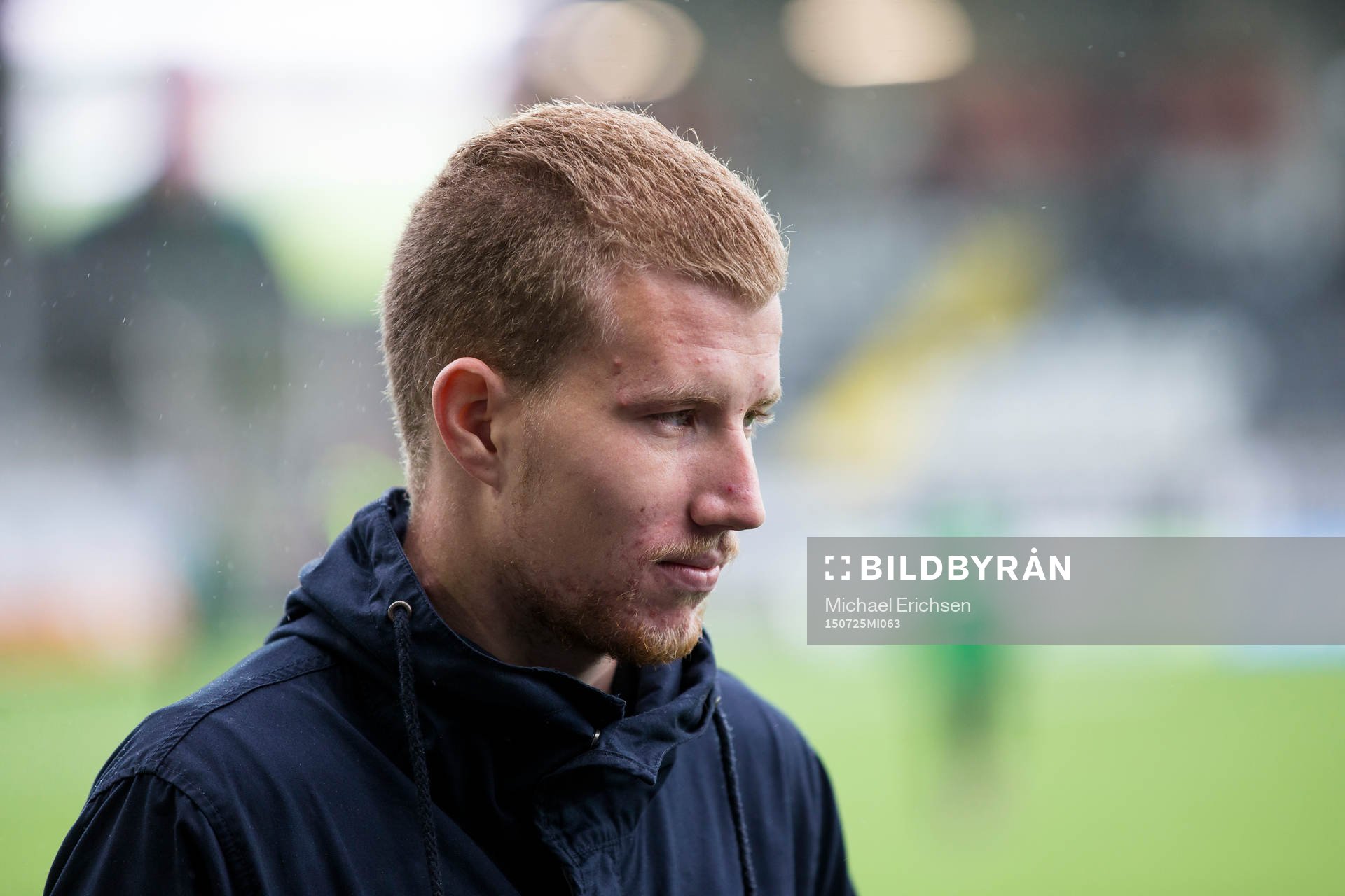 Feyenoord proffset Simon Gustafson och tidigare Häcken