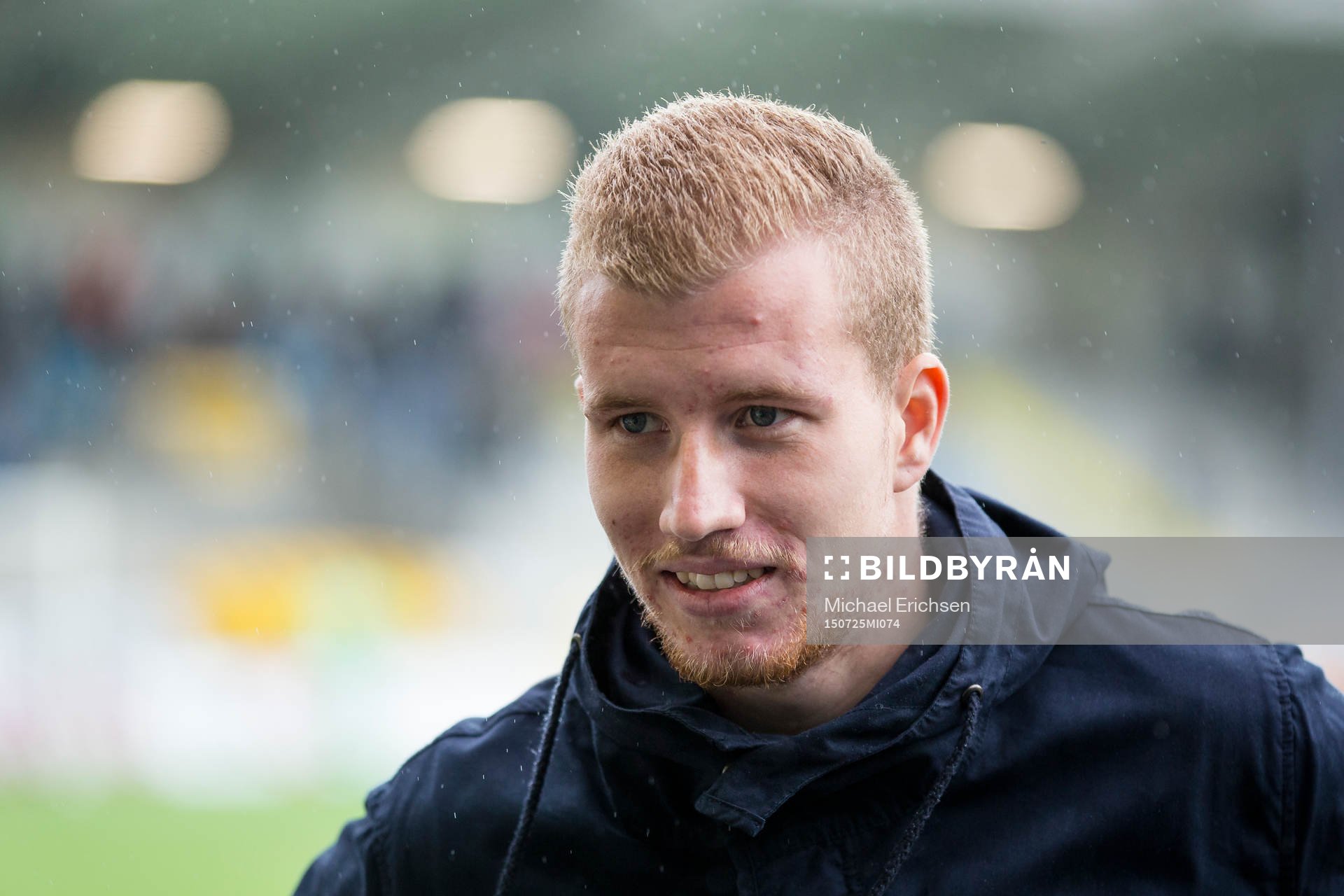 Feyenoord proffset Simon Gustafson och tidigare Häcken