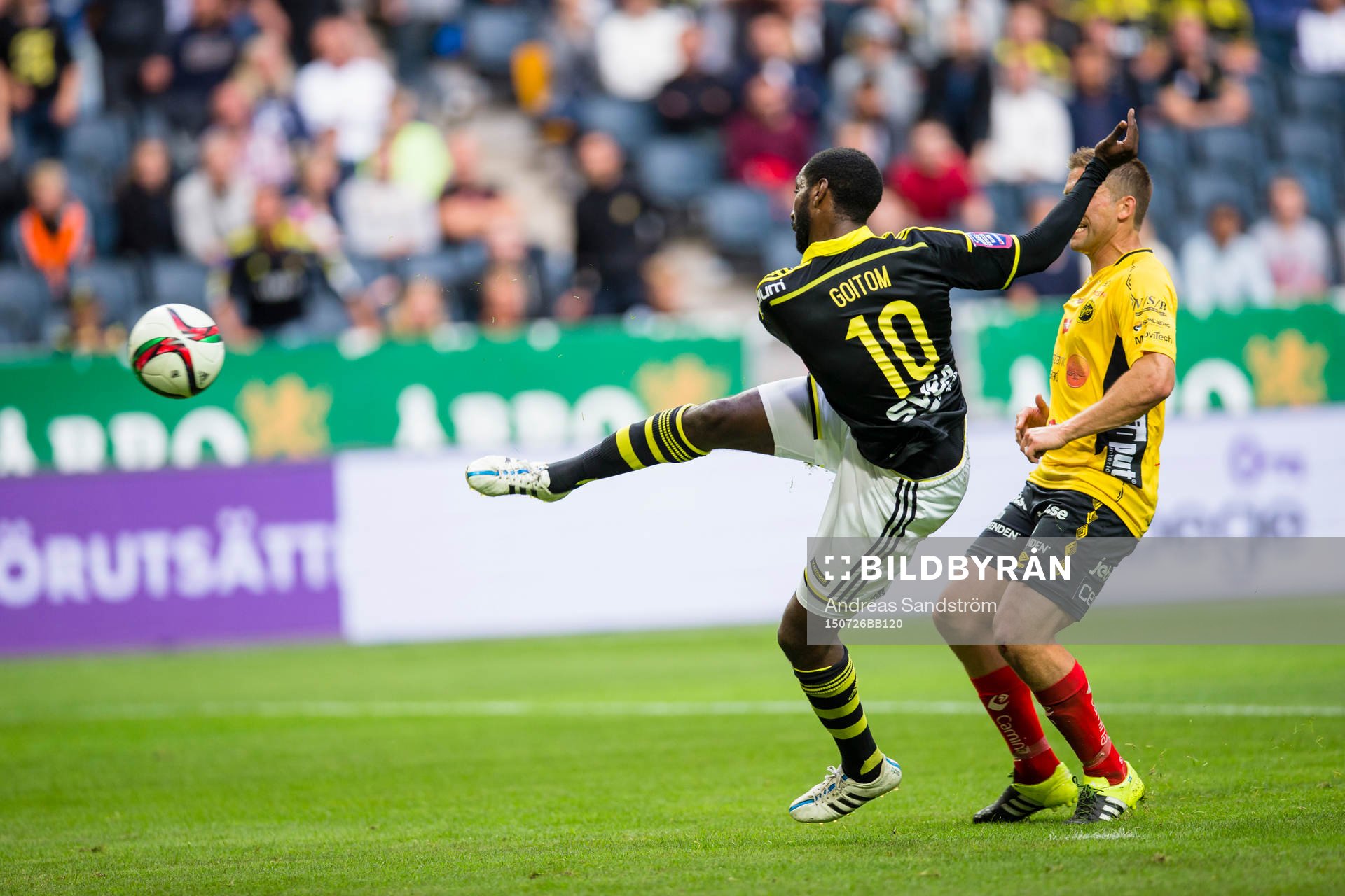 s Henok Goitom gör 4-0 målet