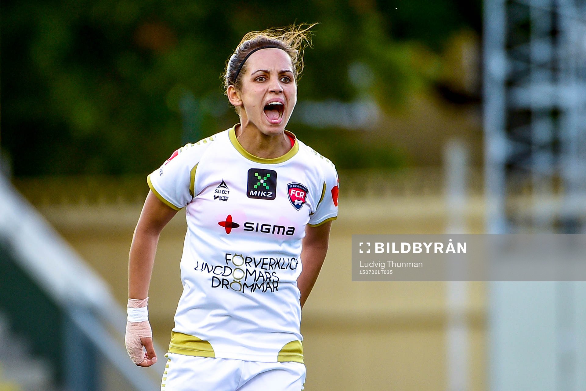 FC Rosengårds Natasa Andonova jublar