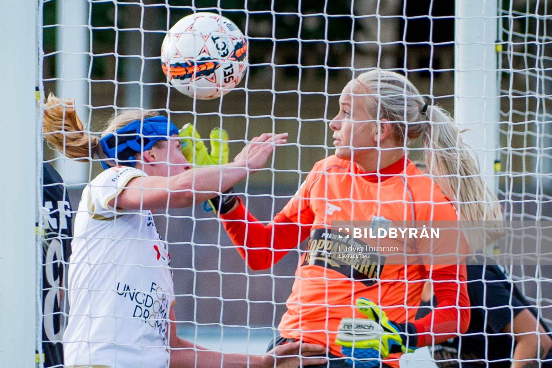 FC Rosengårds Kirsten van de Ven och Göteborgs Sabrina