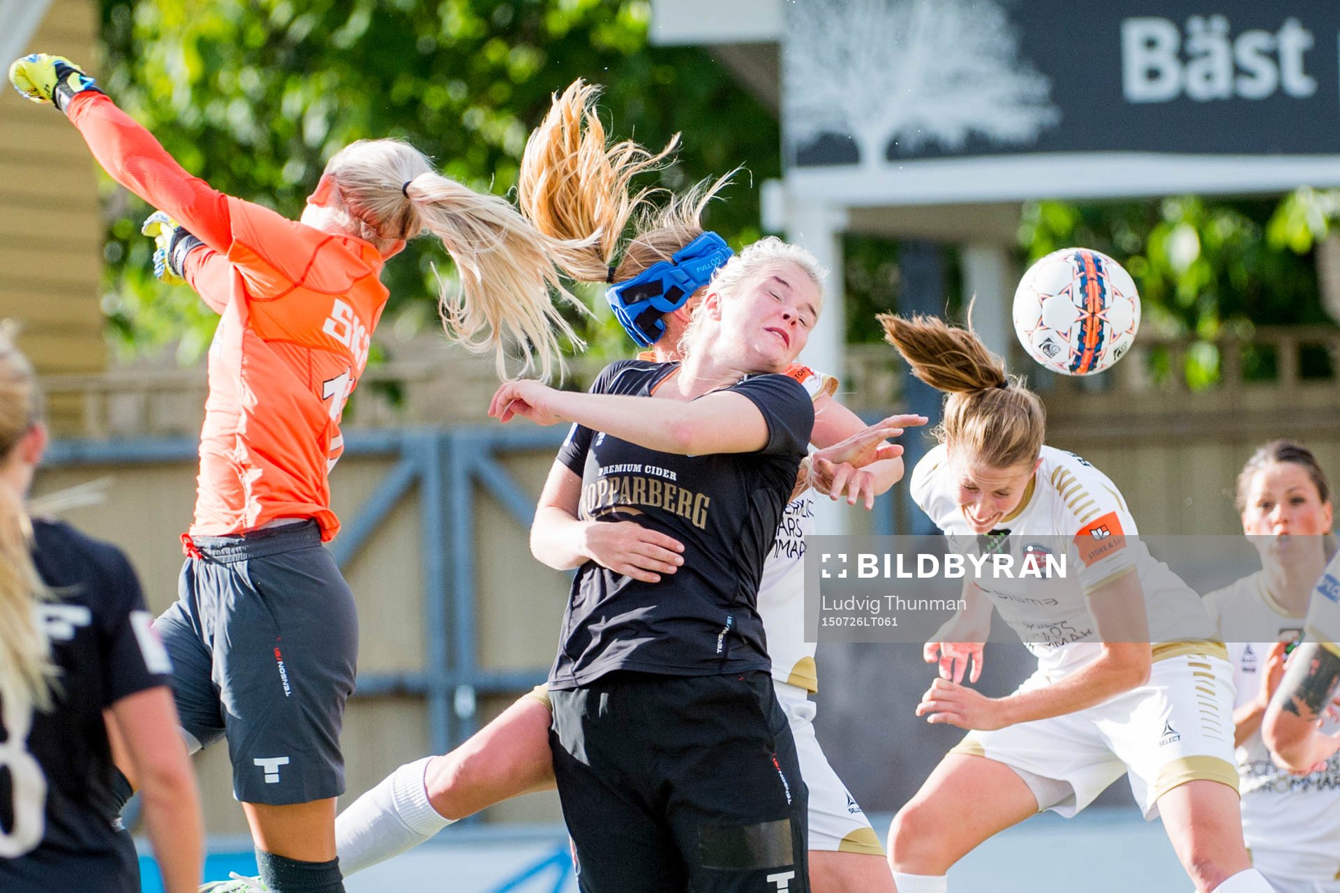 Göteborgs målvakt Fanny Lund, Arna Sif Asgrimsdottir