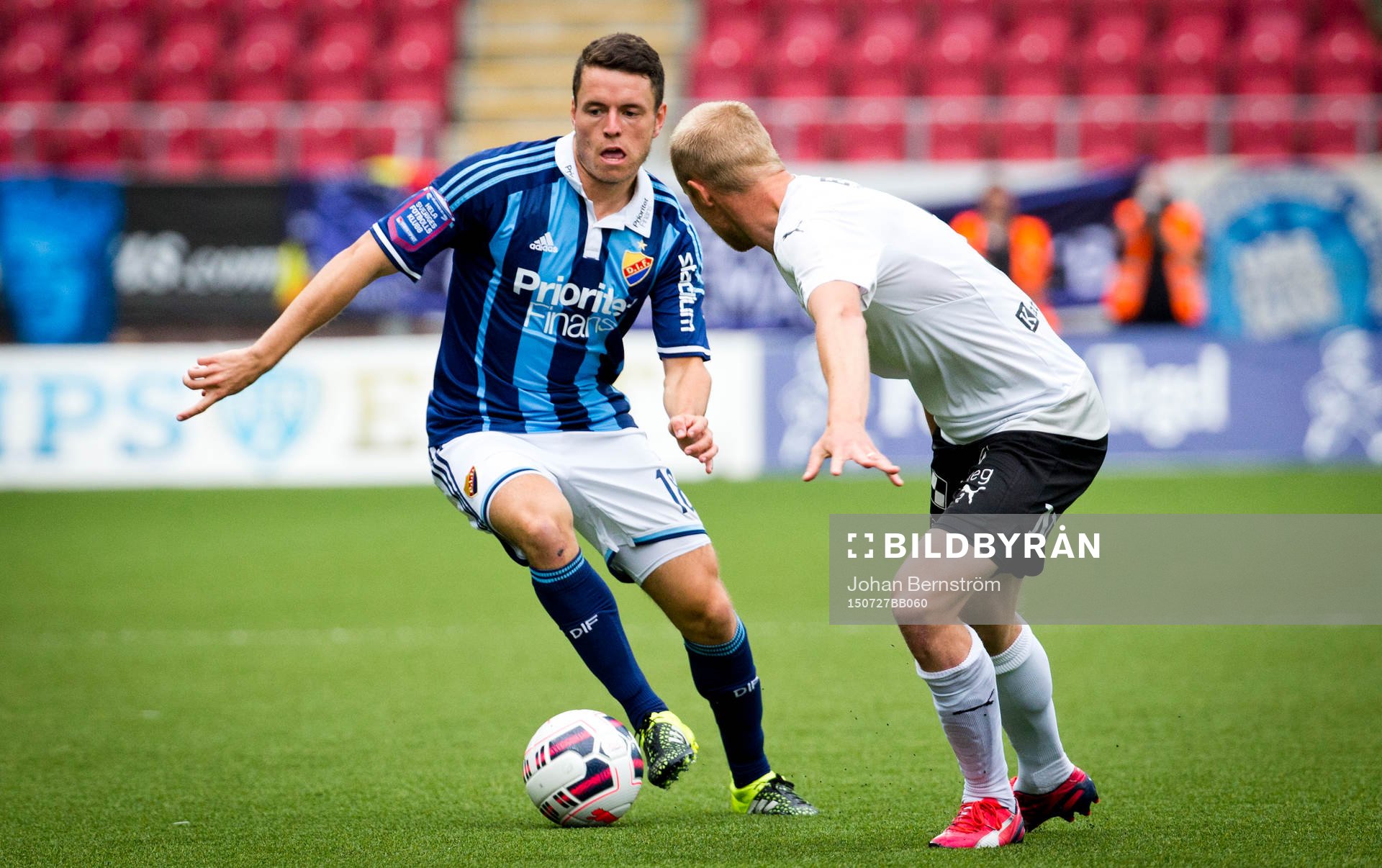 Djurgårdens Kerim Mrabti mot Örebros Patrik Haginge