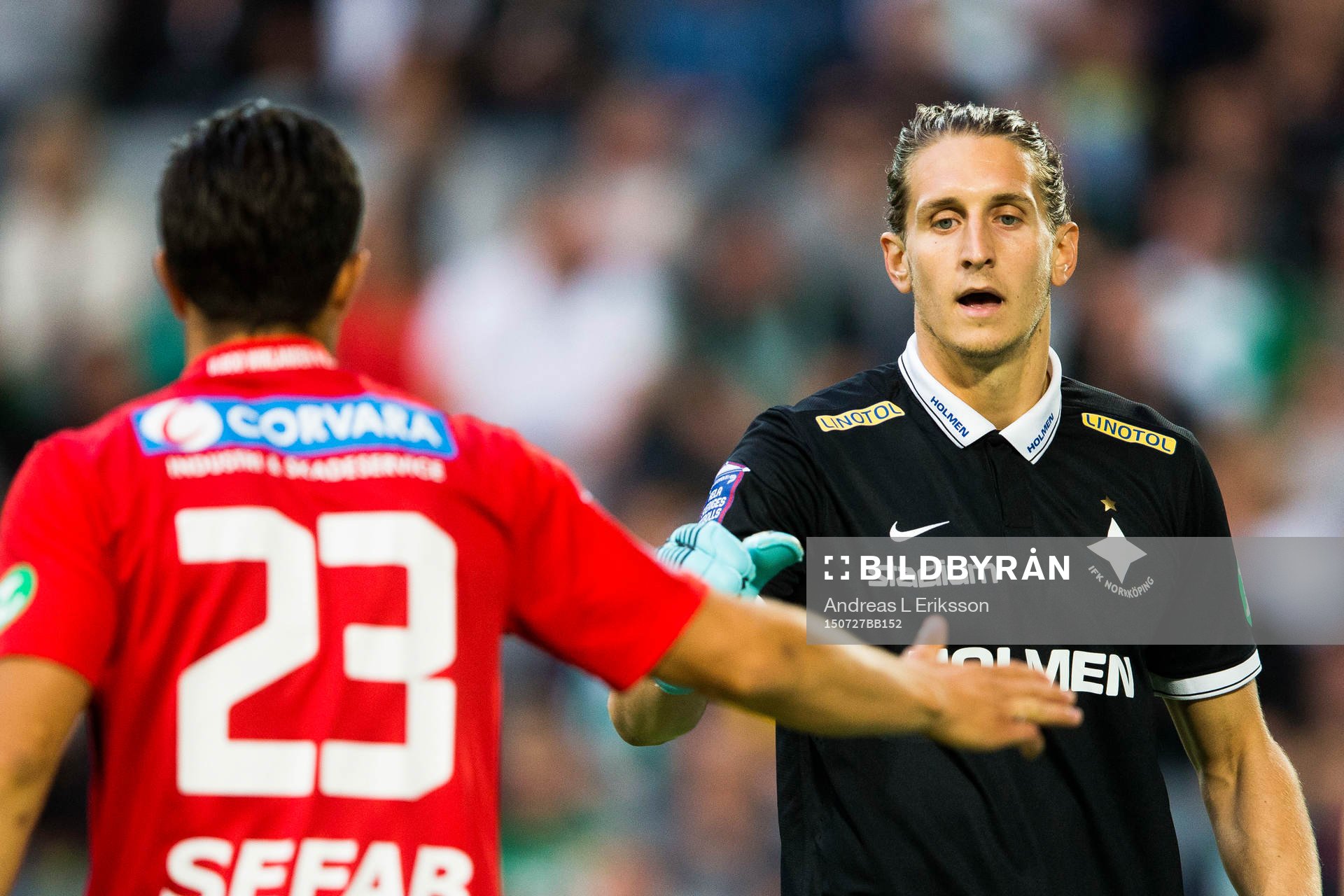 Norrköpings David Boo Wiklander och målvakt David Mitov