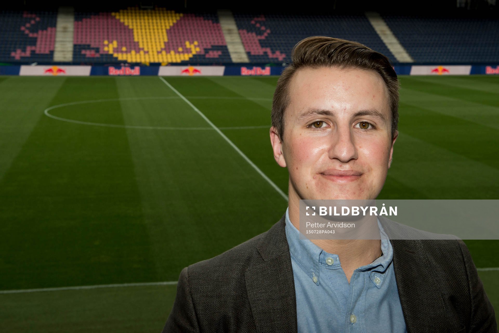 Bylinebild, Max Richnau reporter Fotbolldirekt på Red Bull