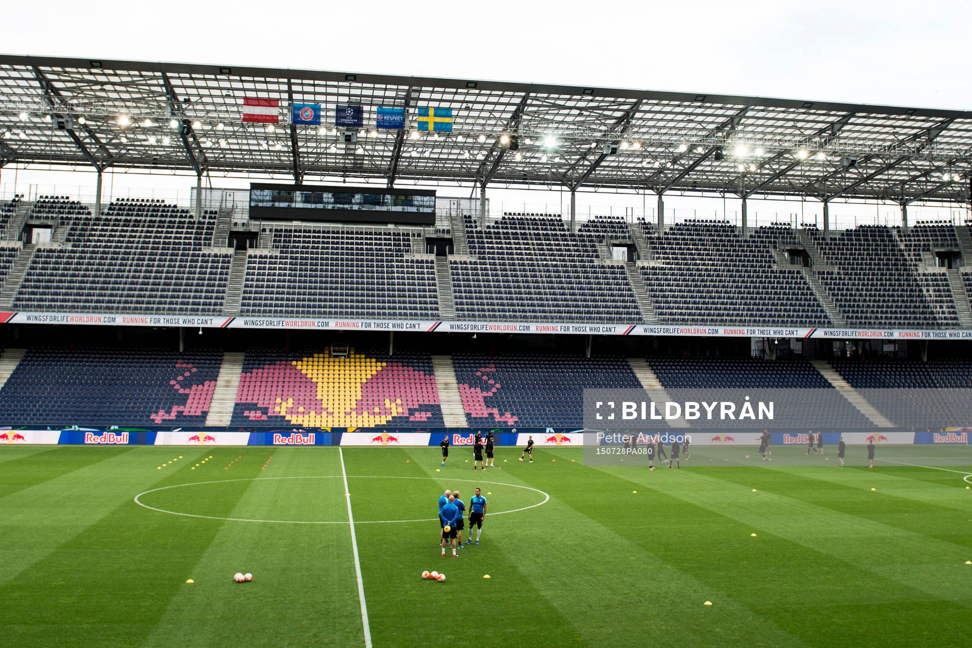 Malmö FFs spelare tränar på Red Bull Arena