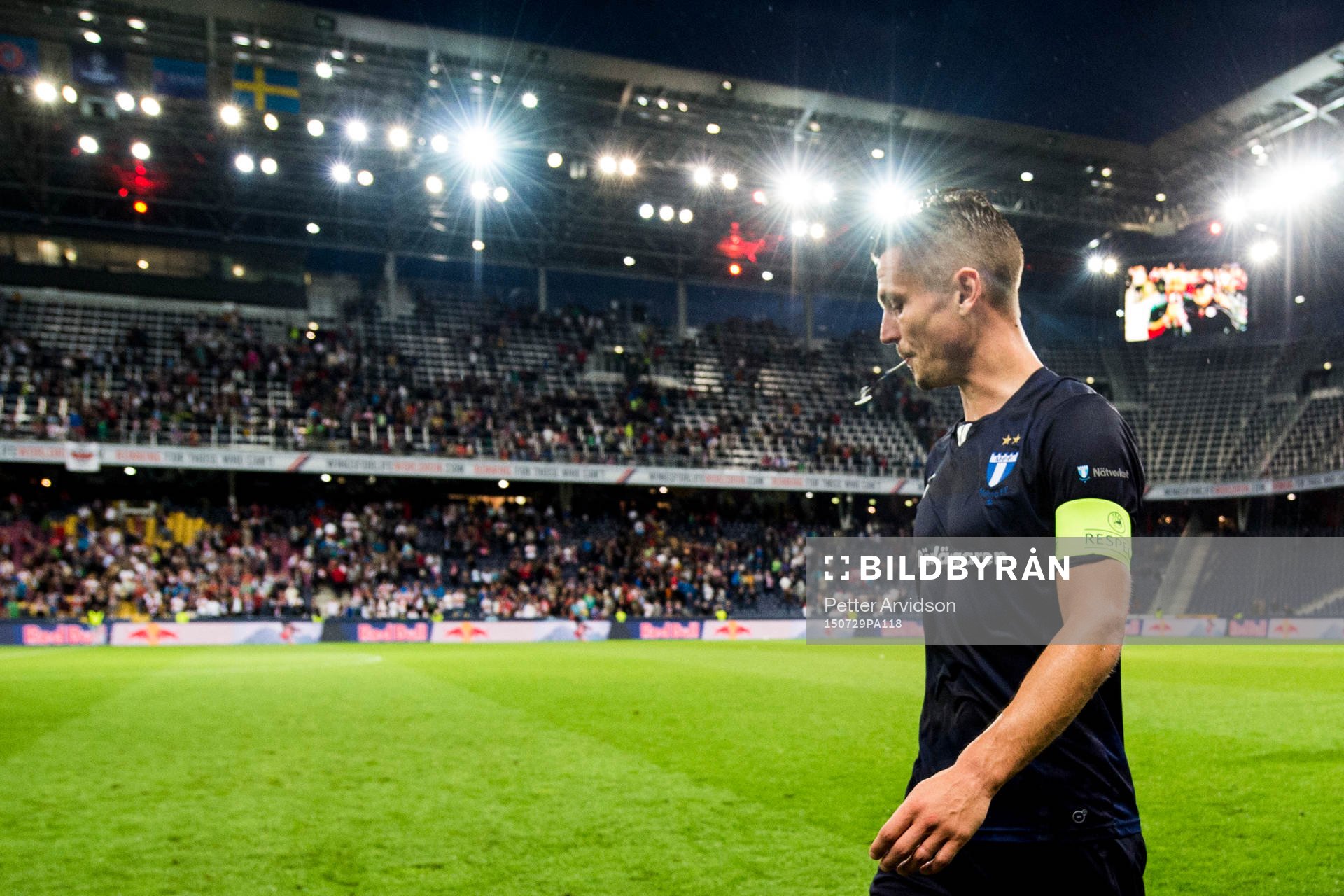 Malmö FFs Markus Rosenberg deppar när han lämnar planen
