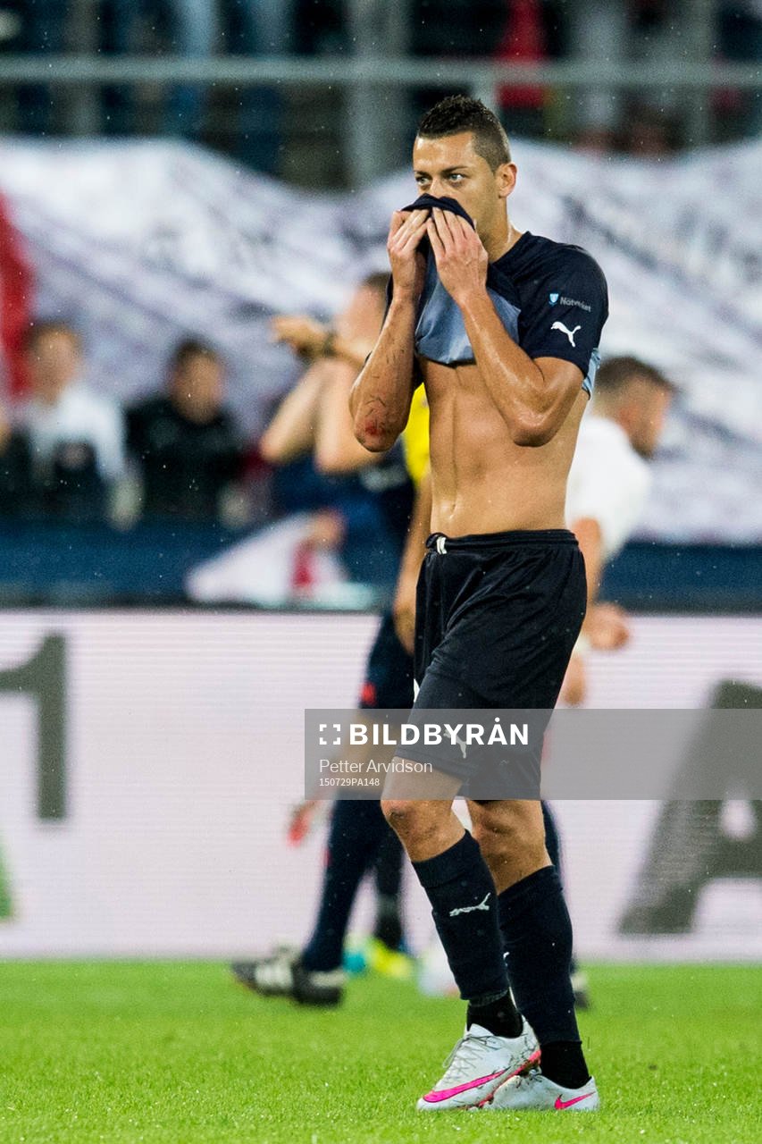 Malmö FFs Nikola Djurjic deppar