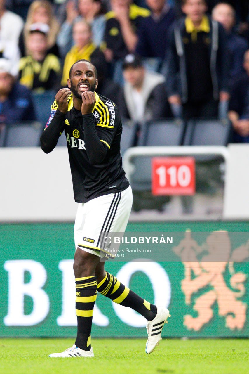 AIK:s Henok Goitom under fotbollsmatchen i kvalet till Europa League mellan AIK och Atromitos den 30 Juli 2015 i Stockholm. 