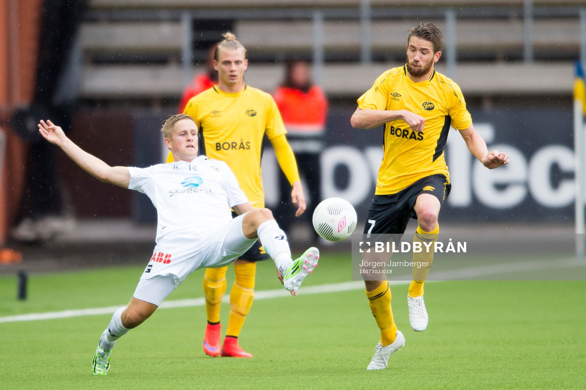 Odds Thomas Grögaard och Elfsborgs Marcus Rohdén i kamp