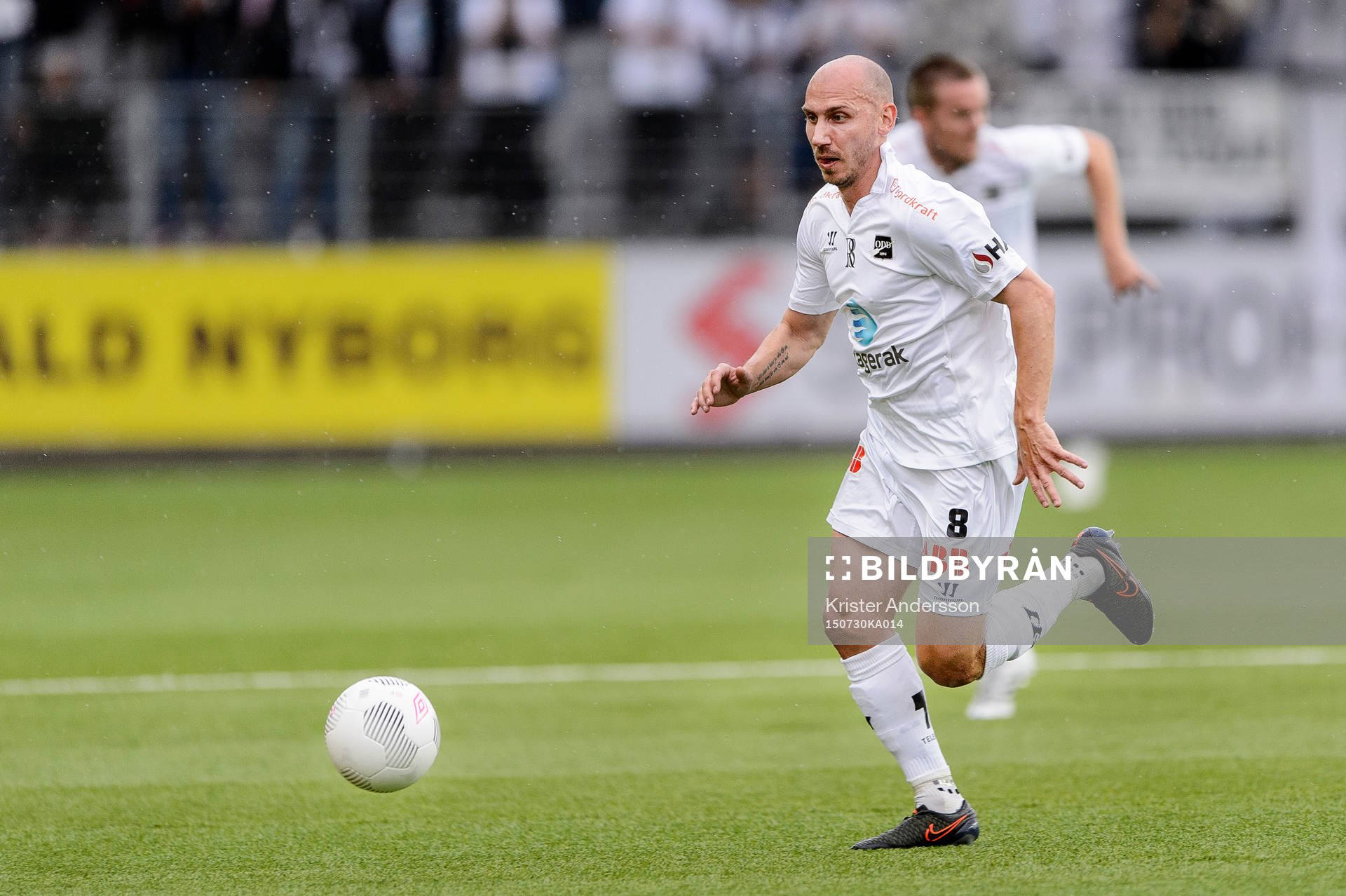under en fotbollsmatch i Europa League mellan Elfsborg och