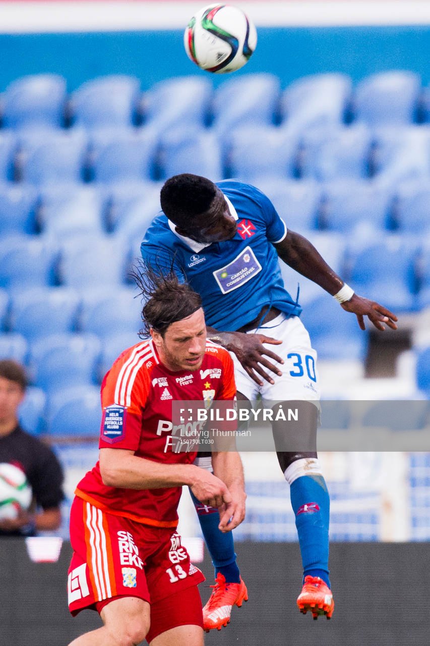 IFK Göteborgs Gustav Svensson och Belenenses Camará