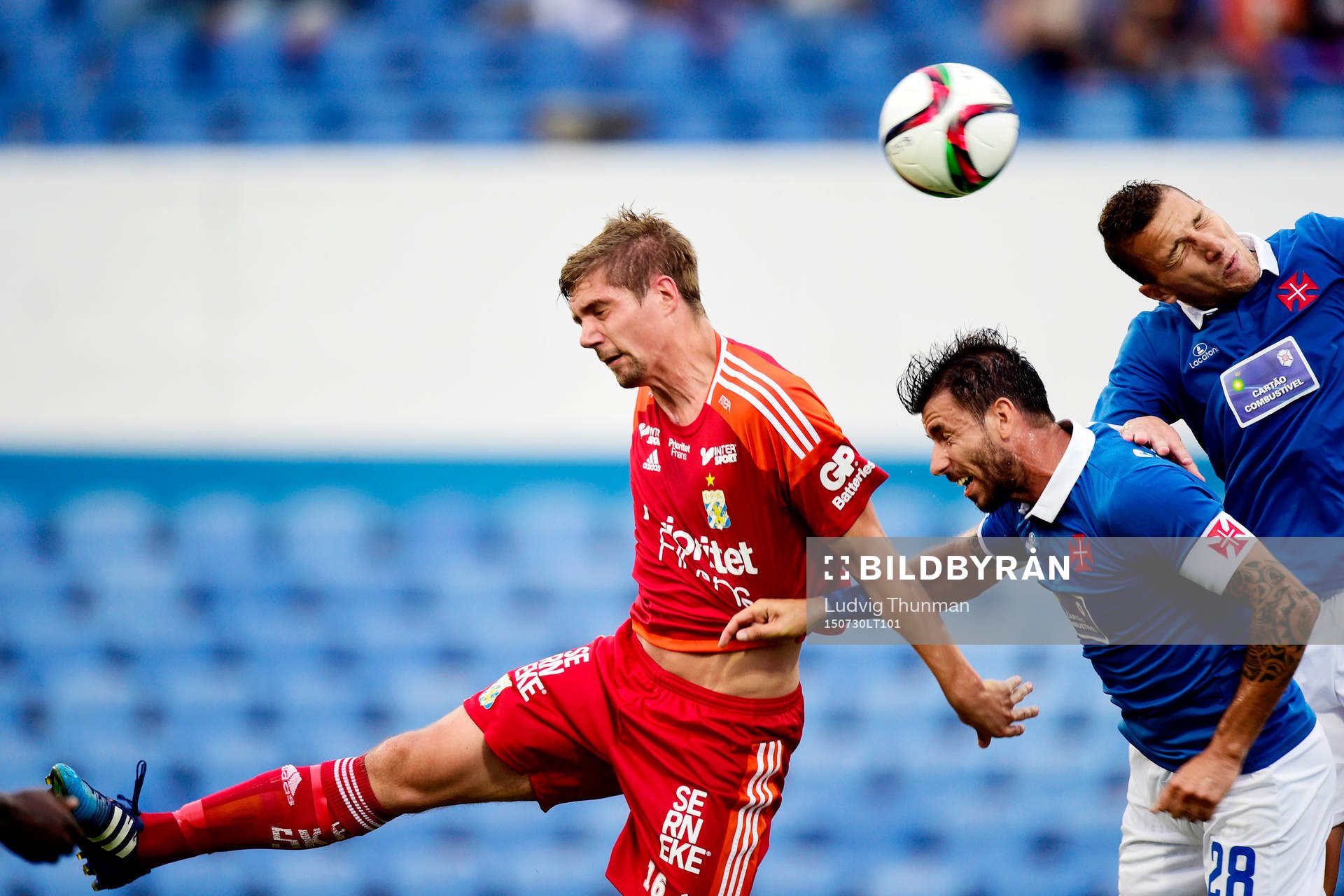 IFK Göteborgs Mikael Boman och Belenenses Brandão och