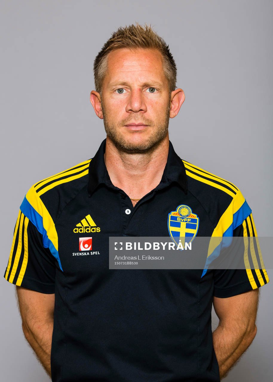 Naprapat Stefan Larsson i P15/00-landslaget poserar för ett porträtt den 31 juli 2015 i Stockholm. 
