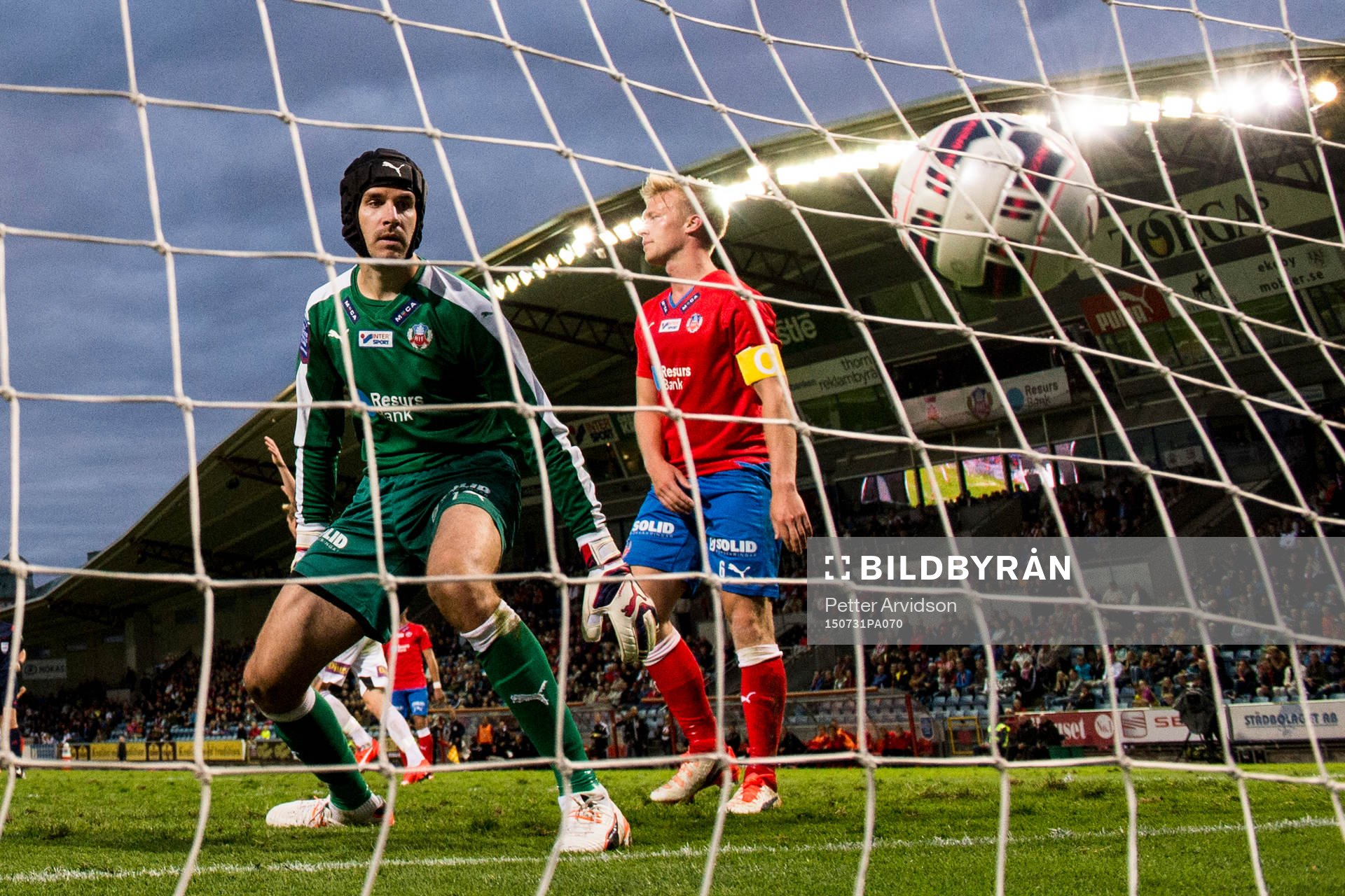 Helsingborgs målvakt Matt Pyzdrowski och Andreas Landgren