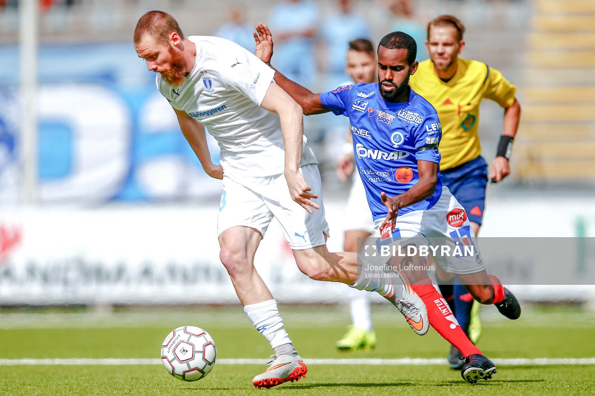 Malmö FFs Jo Inge Berget och Åtvidabergs Ammar Ahmed