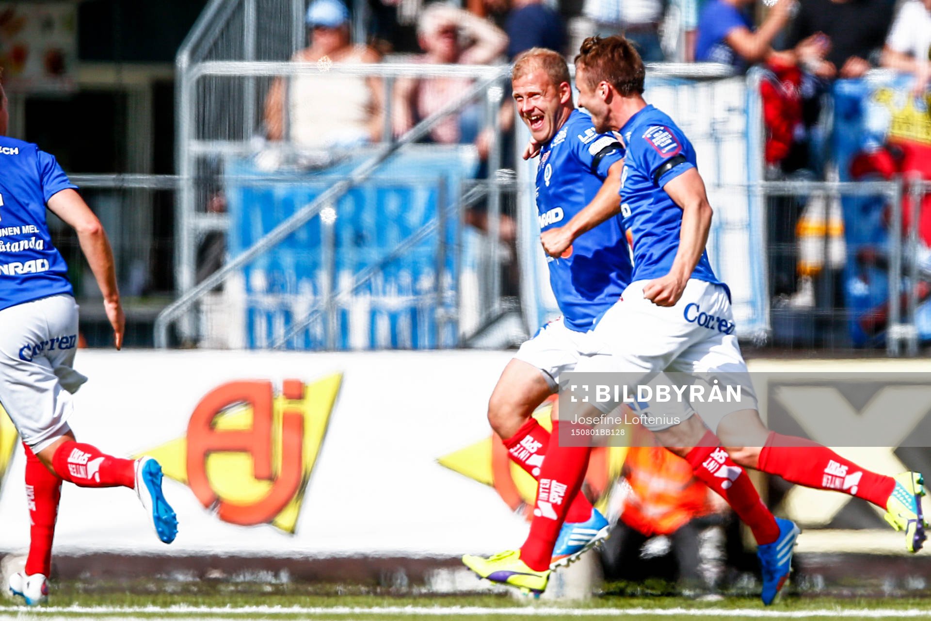 Åtvidabergs Kristian Bergström firar