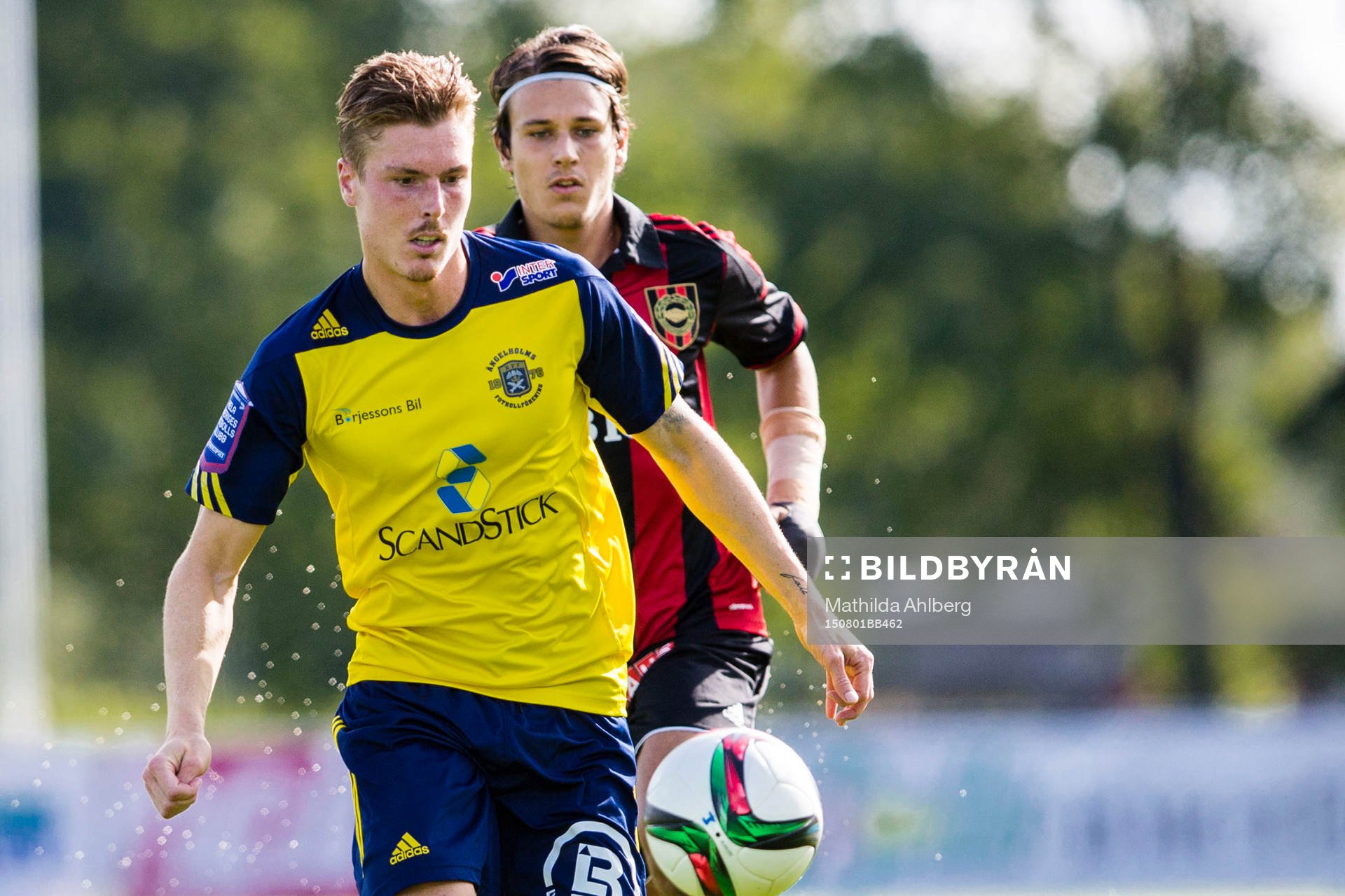 Ängelholms Marcus Bergholtz och Brommapojkarnas Filip