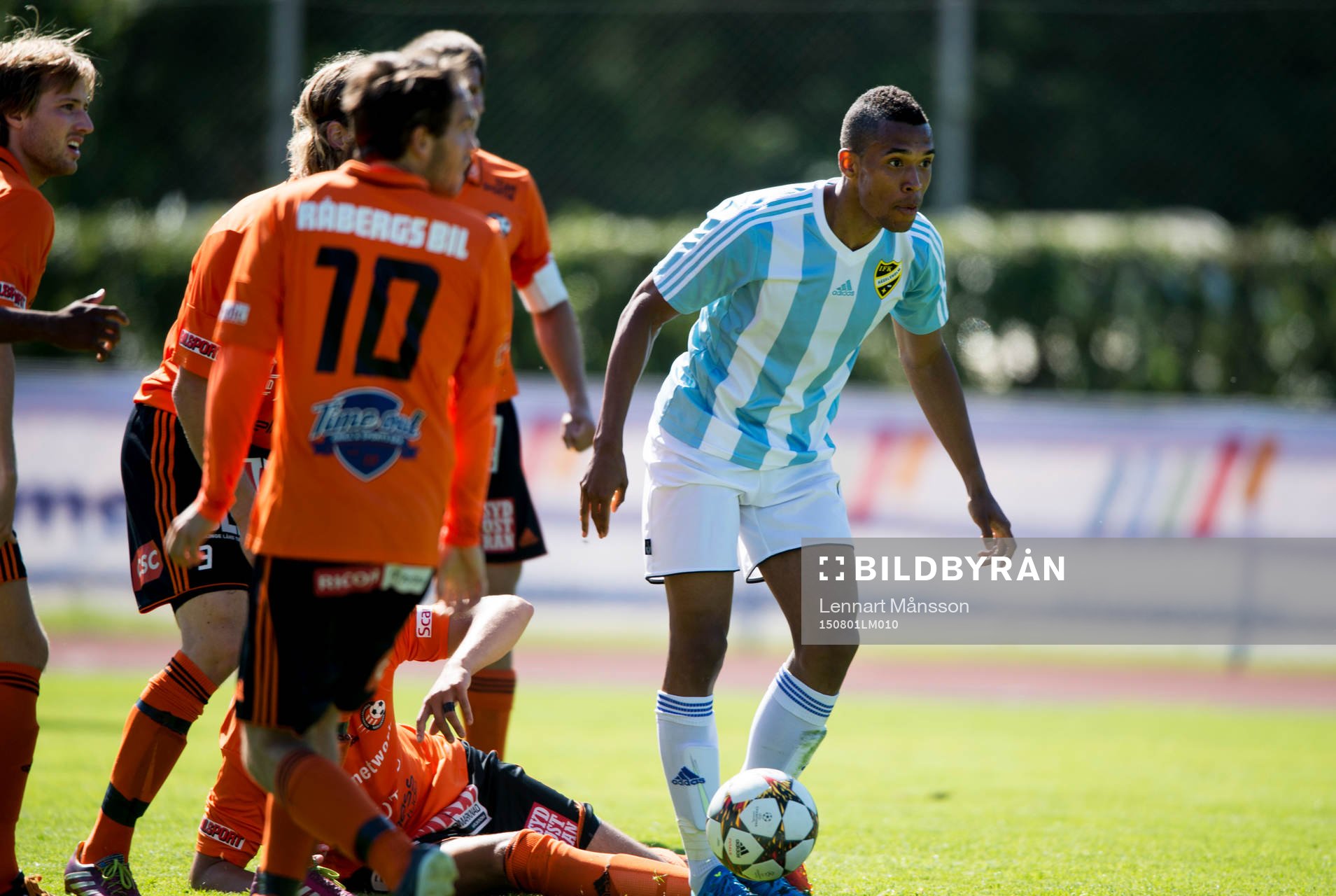  i matchen i division 2 mellan Karlskrona och IFK Hässleholm i Karlskrona 1 augusti 2015.