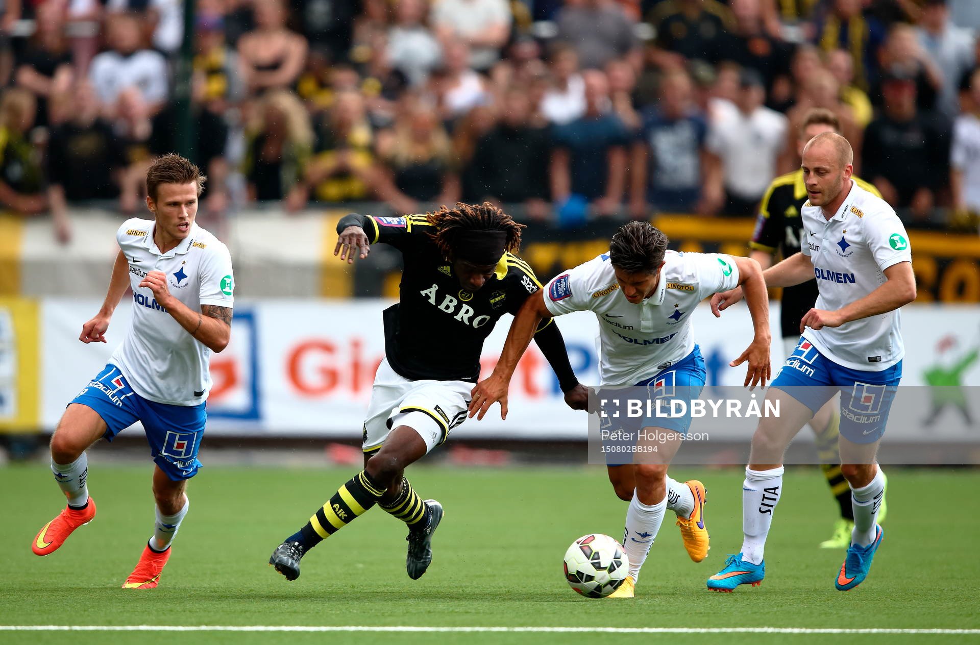 s Mohamed Bangura och Norrköpings David Boo Wiklander