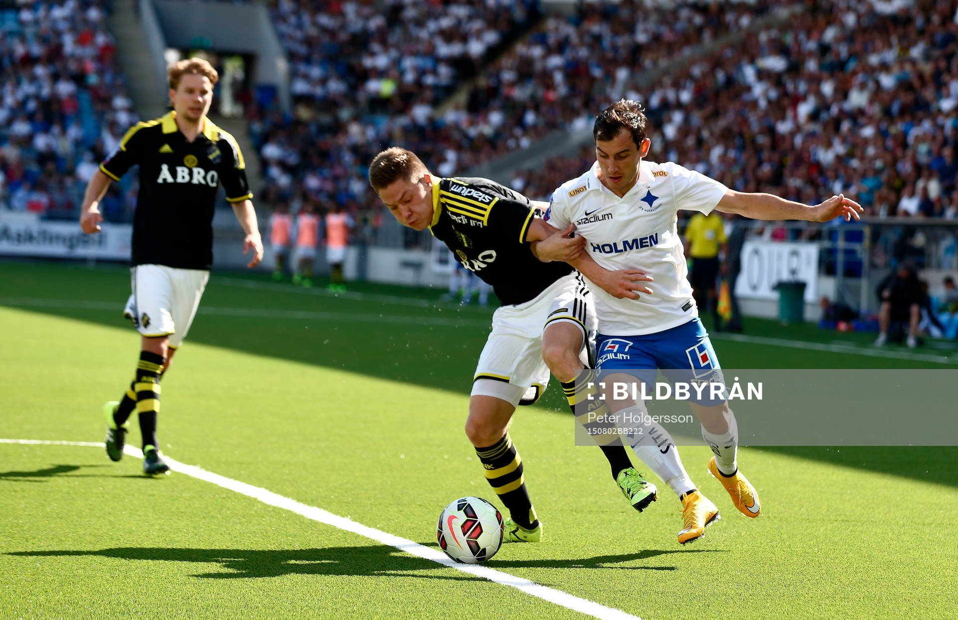 s Haukur Hauksson och Norrköpings Nikola Tkalcic