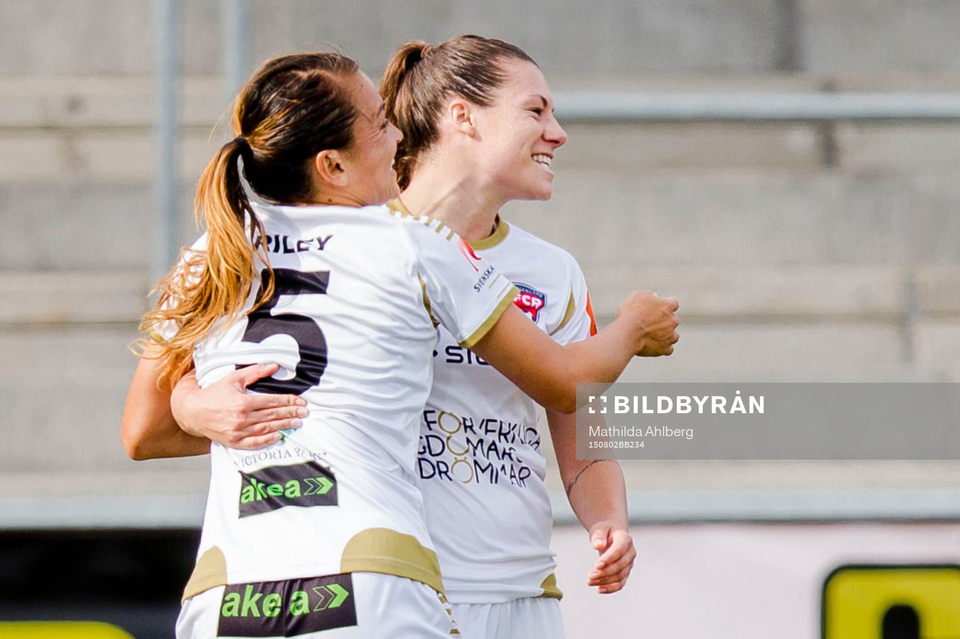 FC Rosengårds Ramona Bachman firar sitt mål