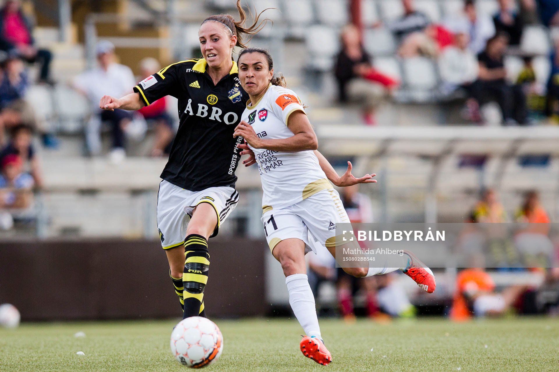 AIKs Petra Andersson och FC Rosengårds Marta Viera Da