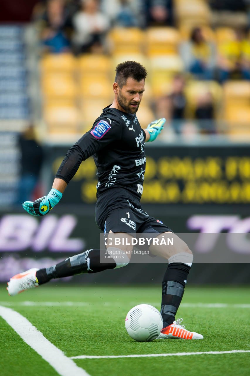 Halmstads målvakt Stojan Lukic