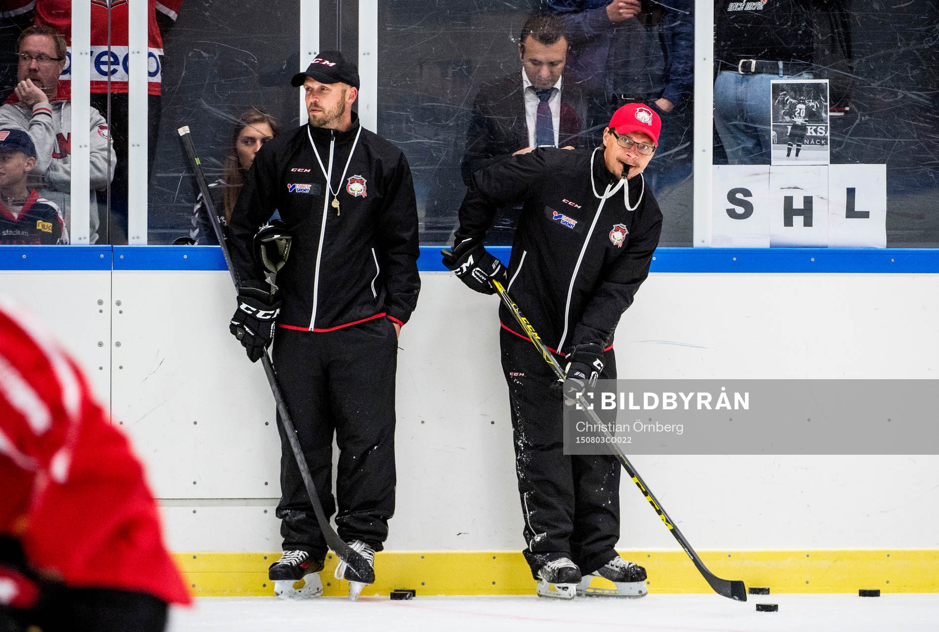 Tränarna Andreas Hadelöv och Björn Hellkvist