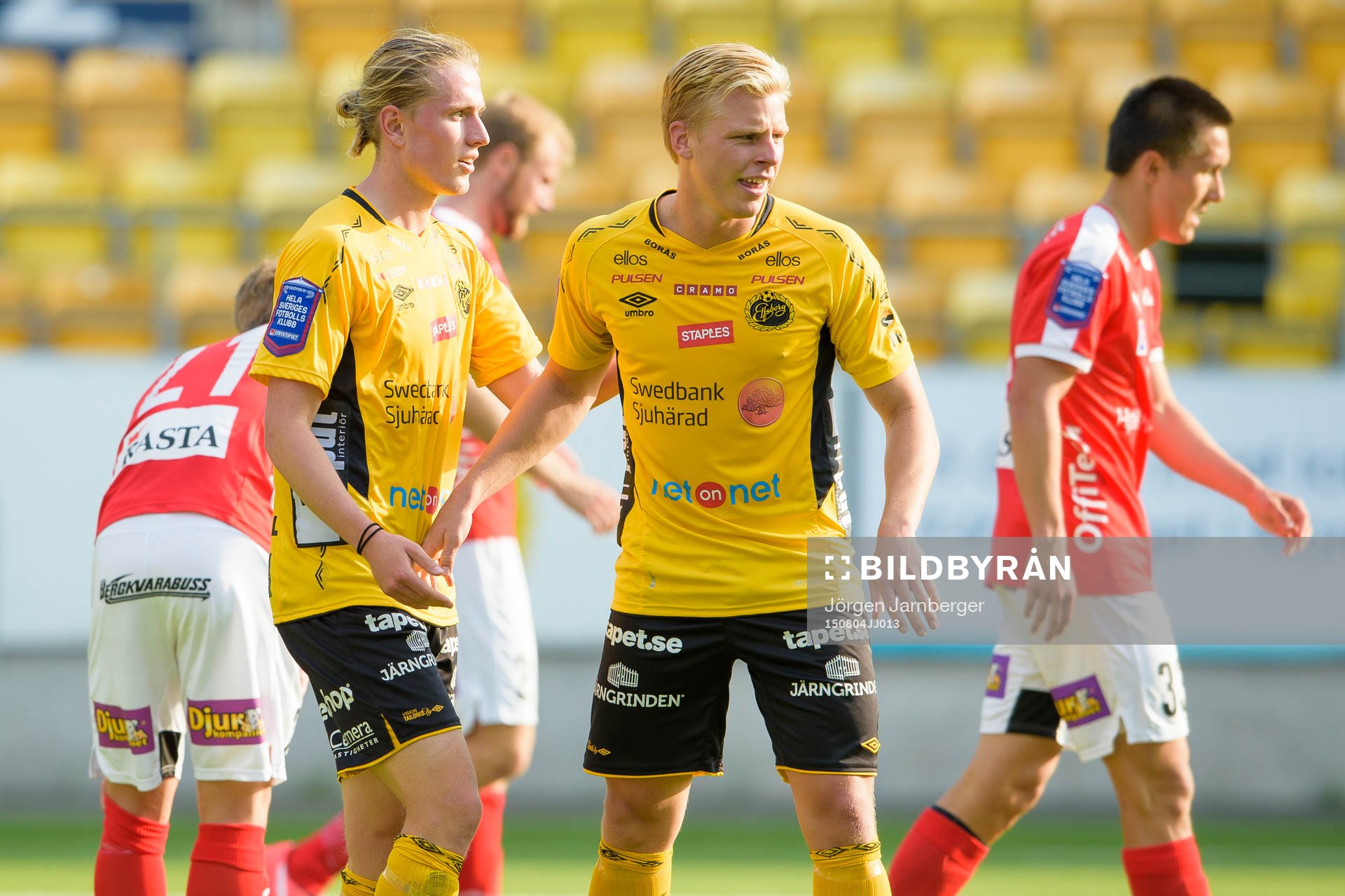 Elfsborgs Per Frick (h) har gjort 2-0 och jublar ihop med