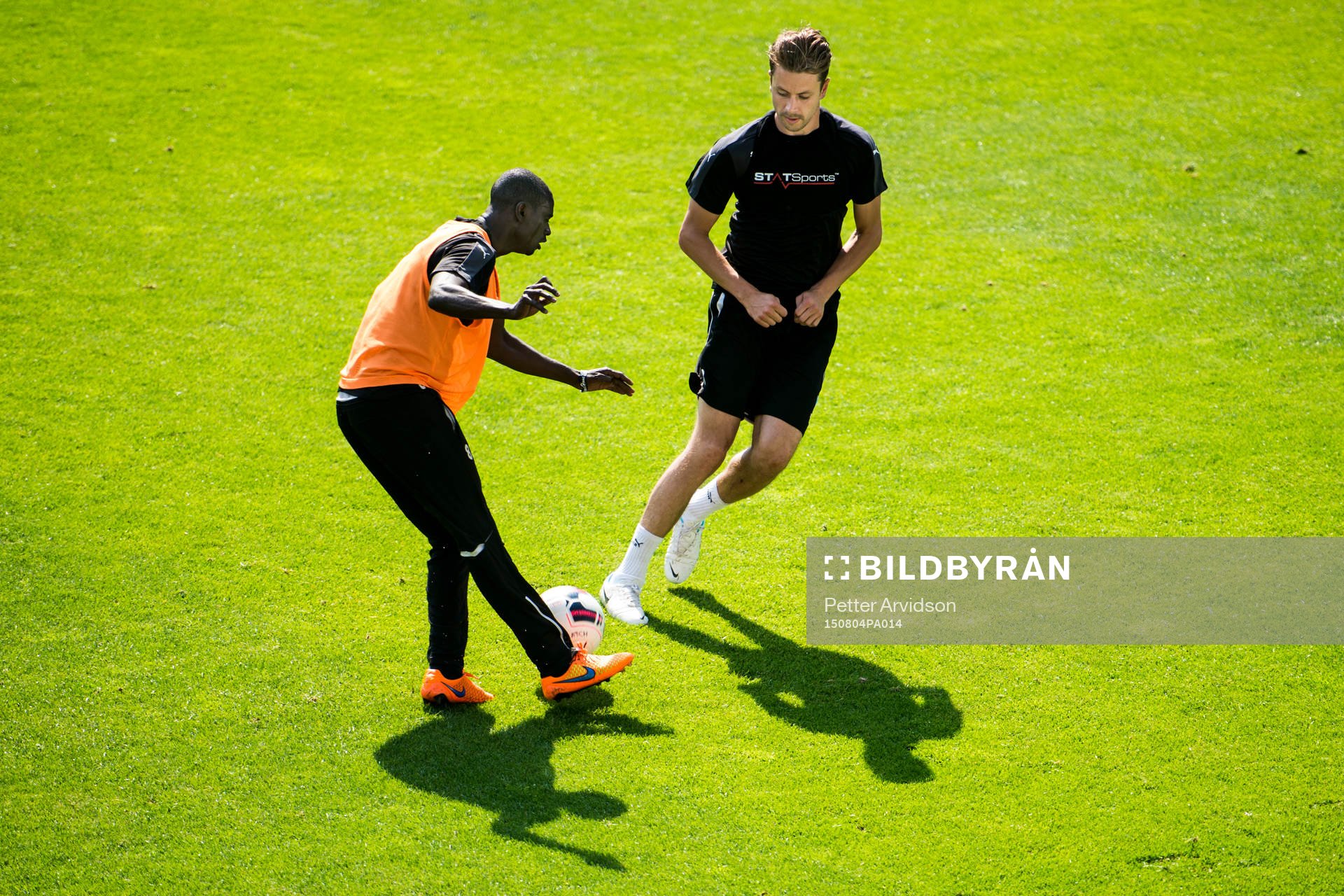Malmö FFs Enock Kofi Adu och Kári Árnason