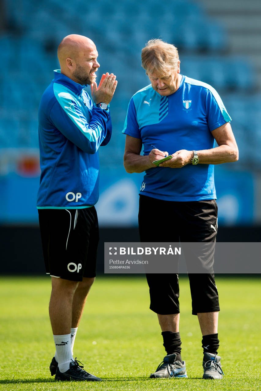 Malmö FFs assisterande tränare Olof Persson och tränare