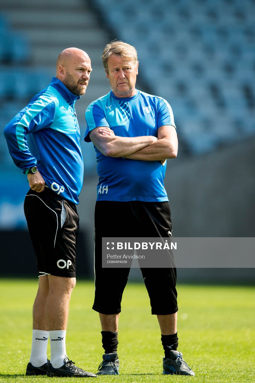 Malmö FFs assisterande tränare Olof Persson och tränare