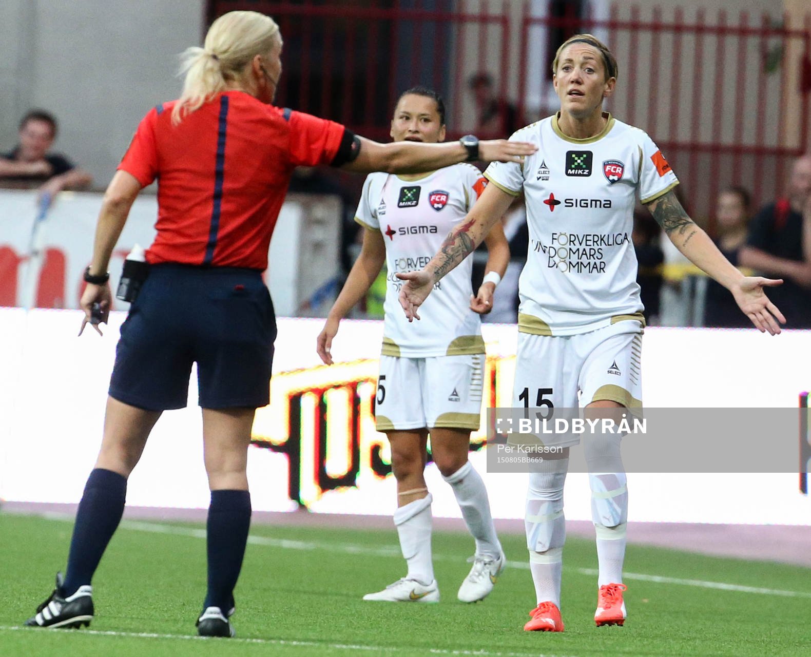 Rosengårds Therese Sjögran inte nöjd med domare