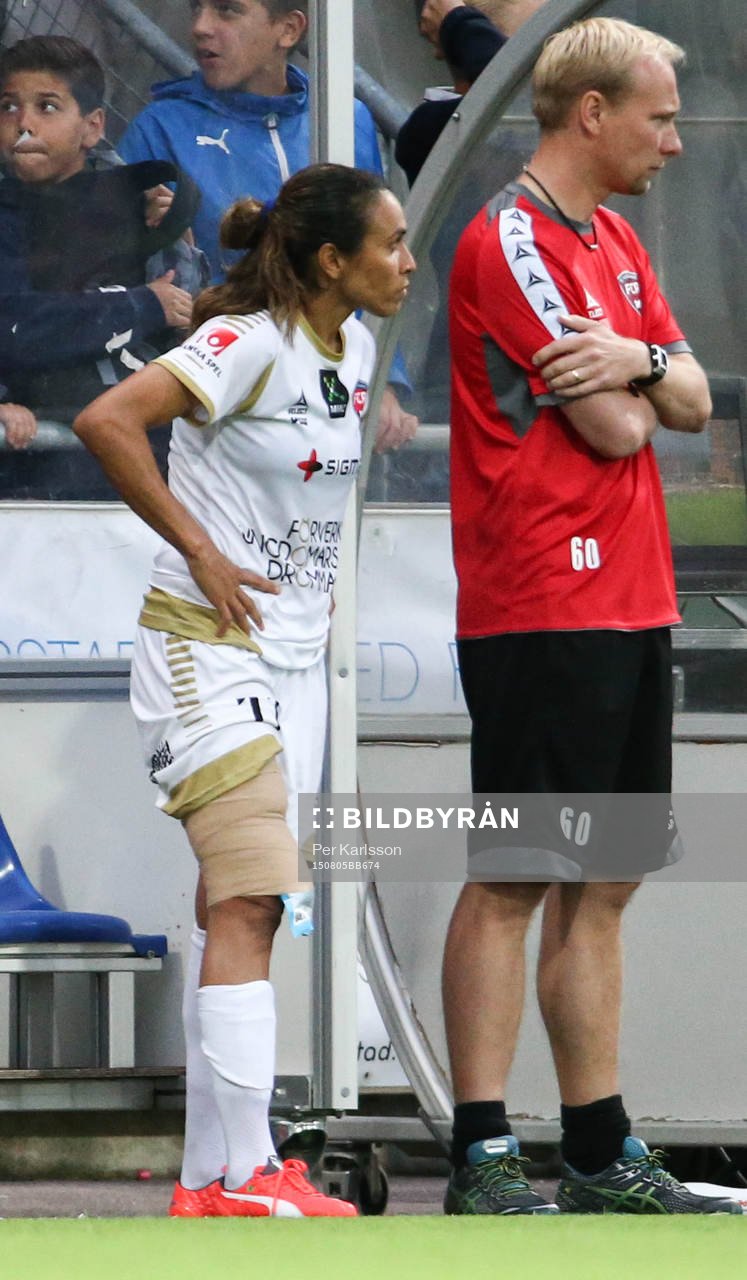 Rosengårds Marta Viera da Silva med bandage