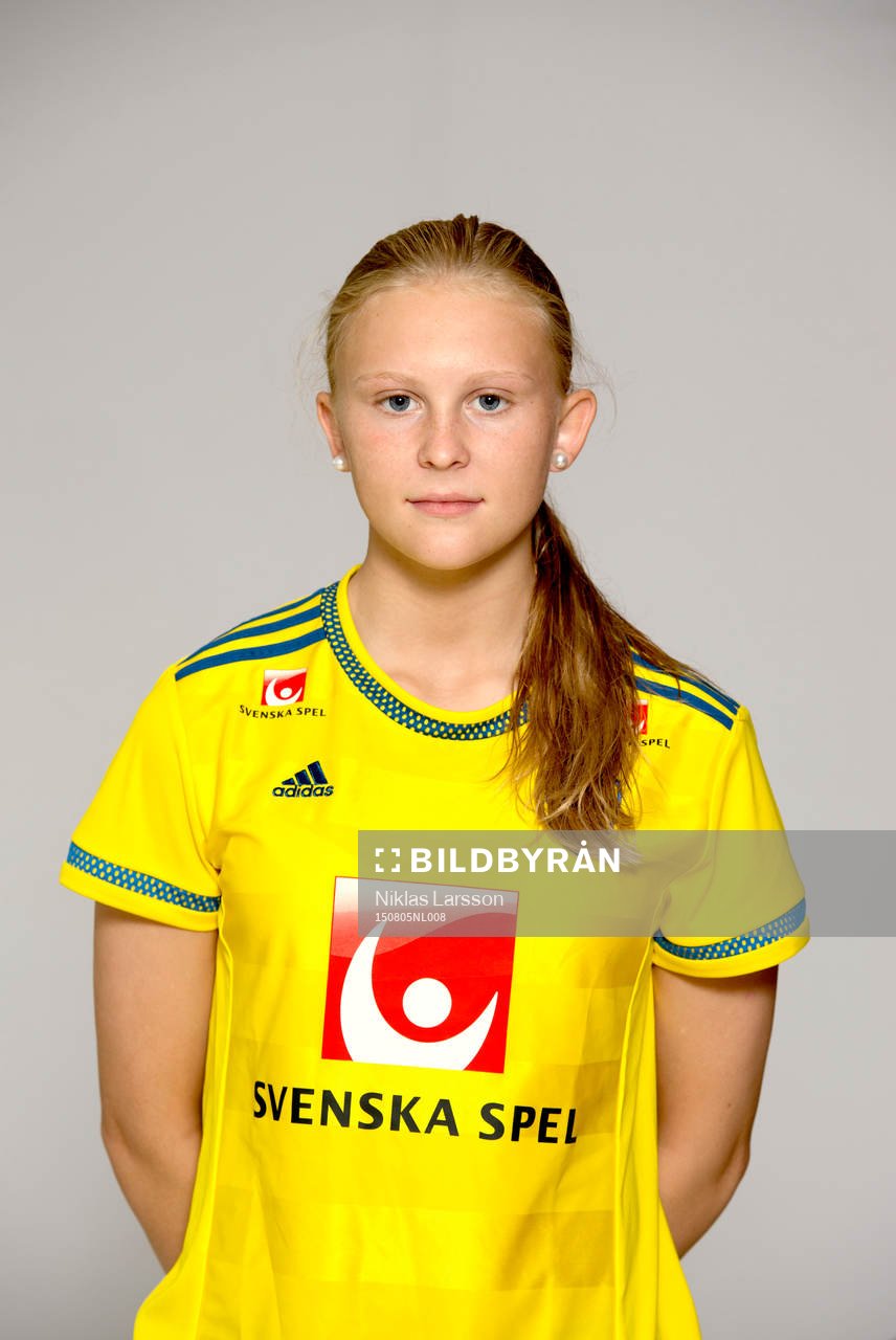 Beatrice Persson under en fotografering för det Svenska fotbollsförbundet den 05 augusti 2015 i Stockholm.