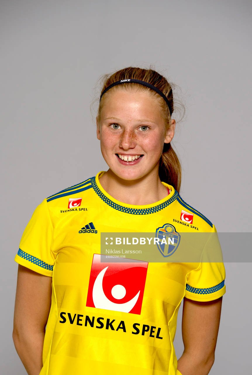 Lisa Palm under en fotografering för det Svenska fotbollsförbundet den 05 augusti 2015 i Stockholm.