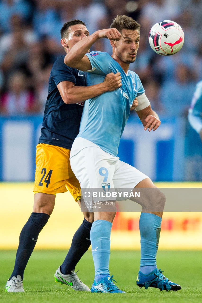 Salzburgs Christoph Leitgeb och Malmö FFs Markus Rosenberg