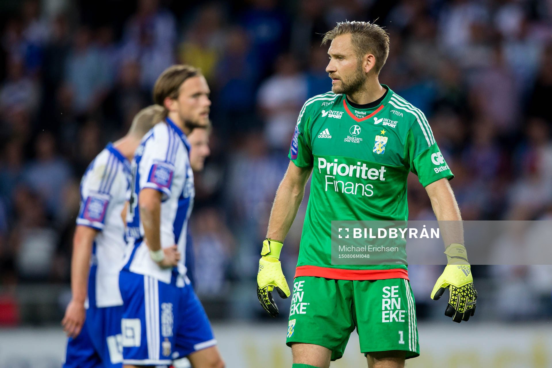IFK Göteborgs målvakt John Alvbåge deppar