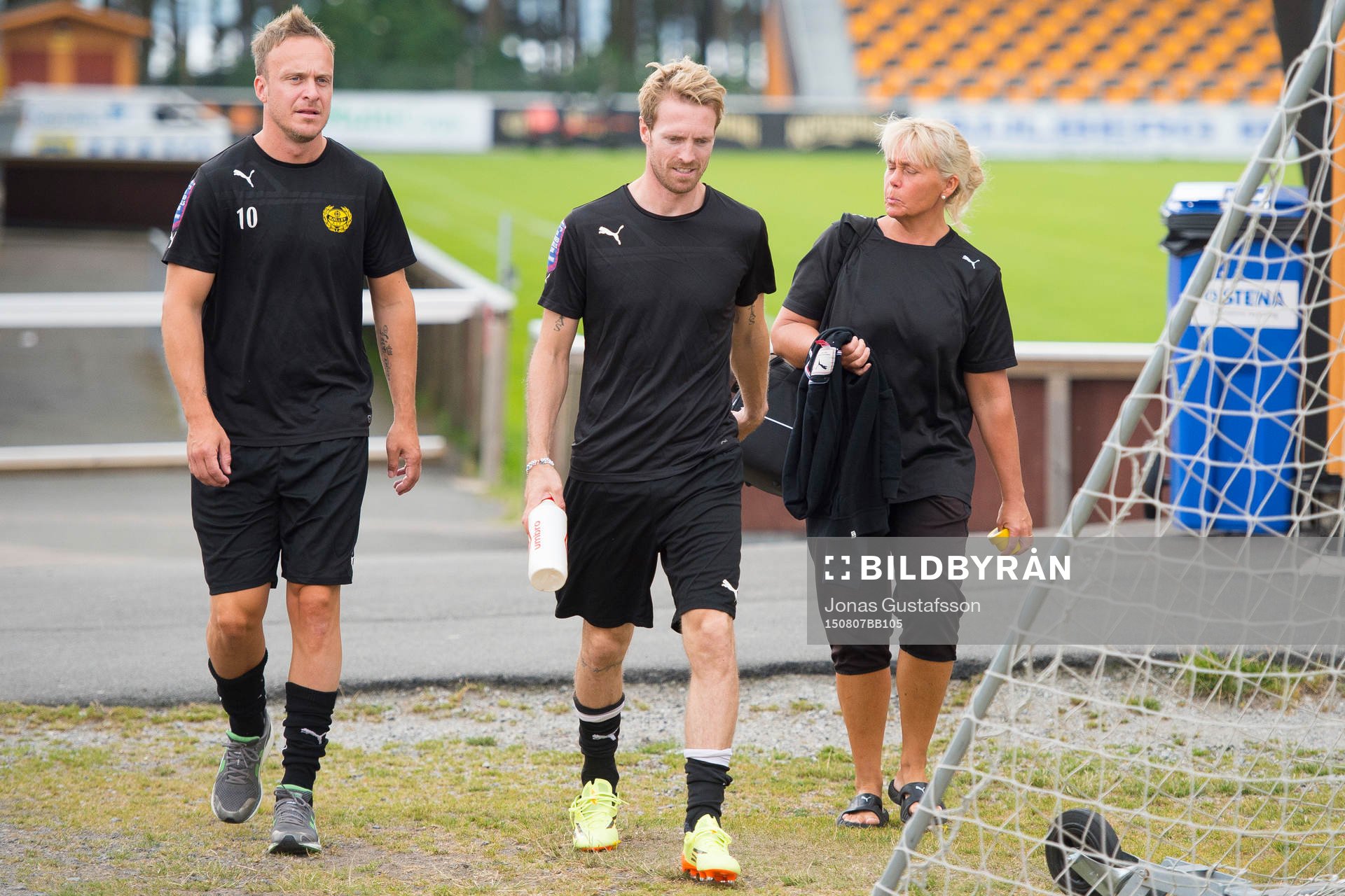 Markus Ekenberg och Christian Chippen Wilhelmsson på väg