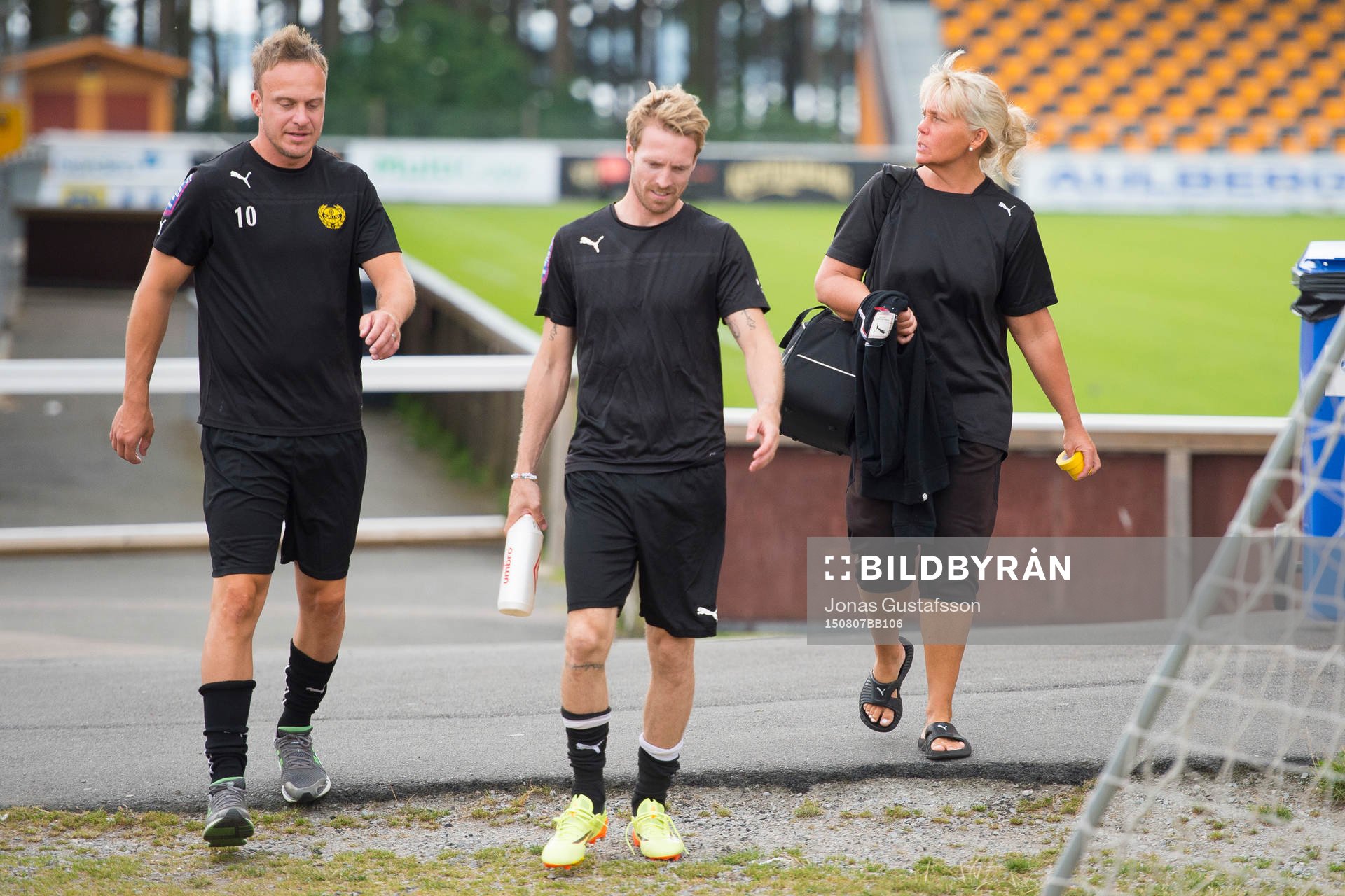Markus Ekenberg och Christian Chippen Wilhelmsson på väg