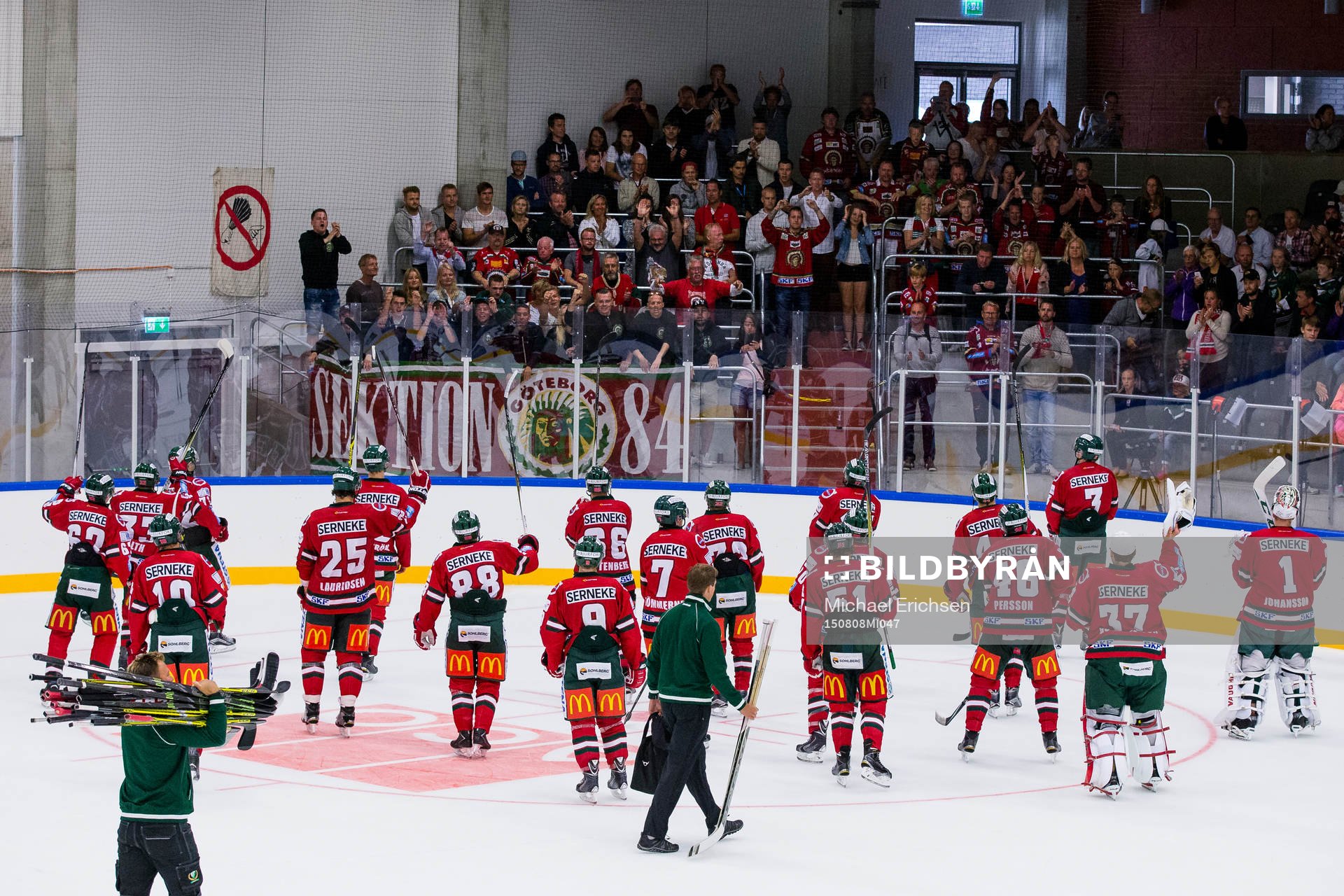 Frölunda tackar sin tillresta klack