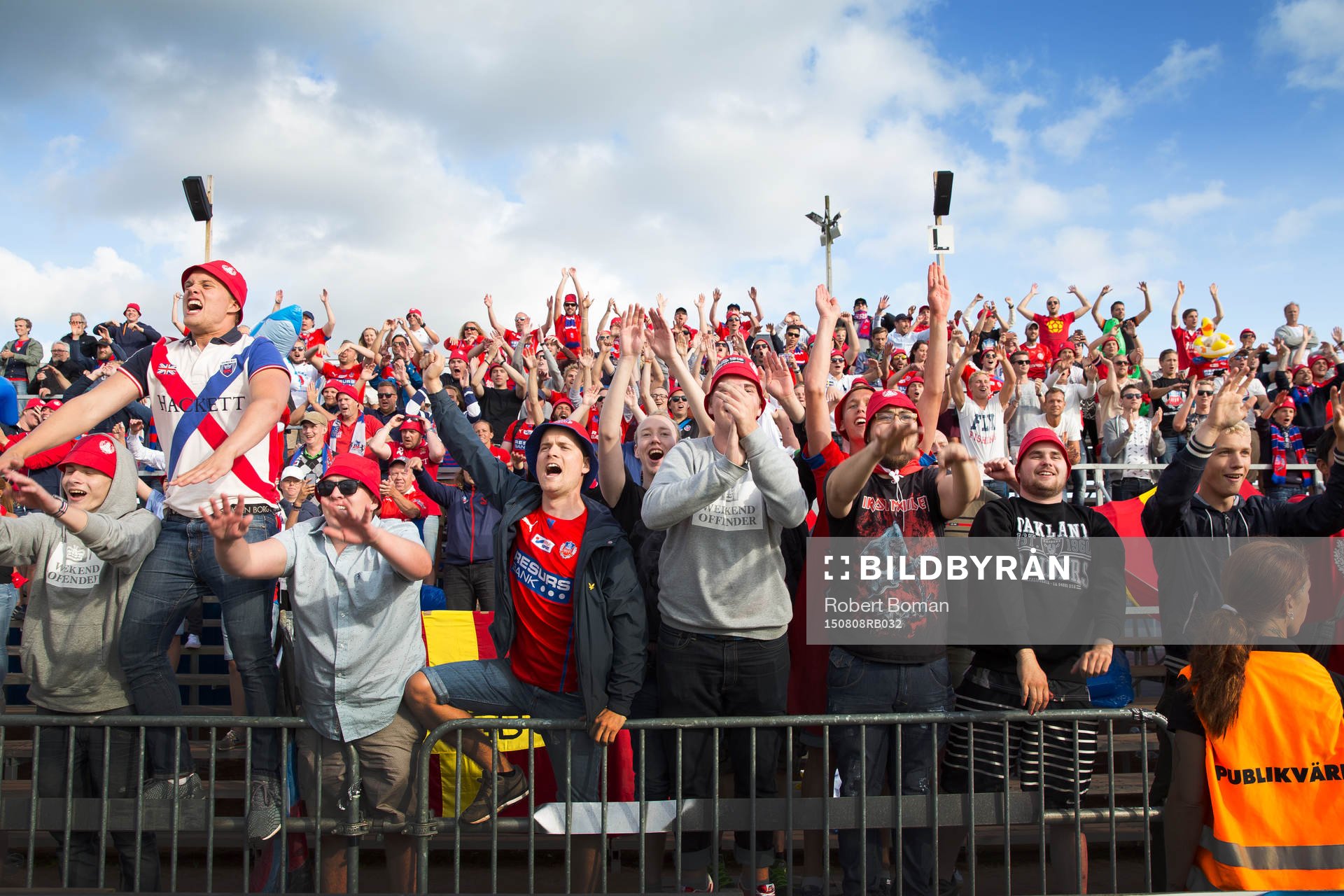 Helsingborgs supportrar jublar