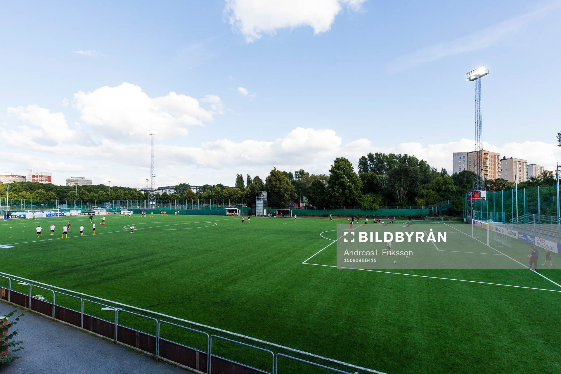 Frej Täby och Mjällby värmer upp på Skytteholms IP
