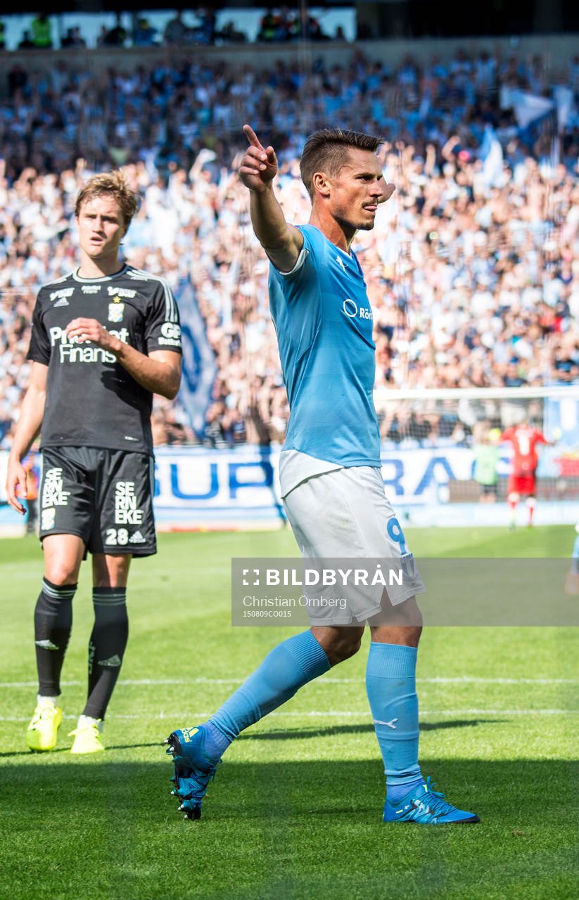 Malmö FFs Markus Rosenberg gör 2-0 på straff